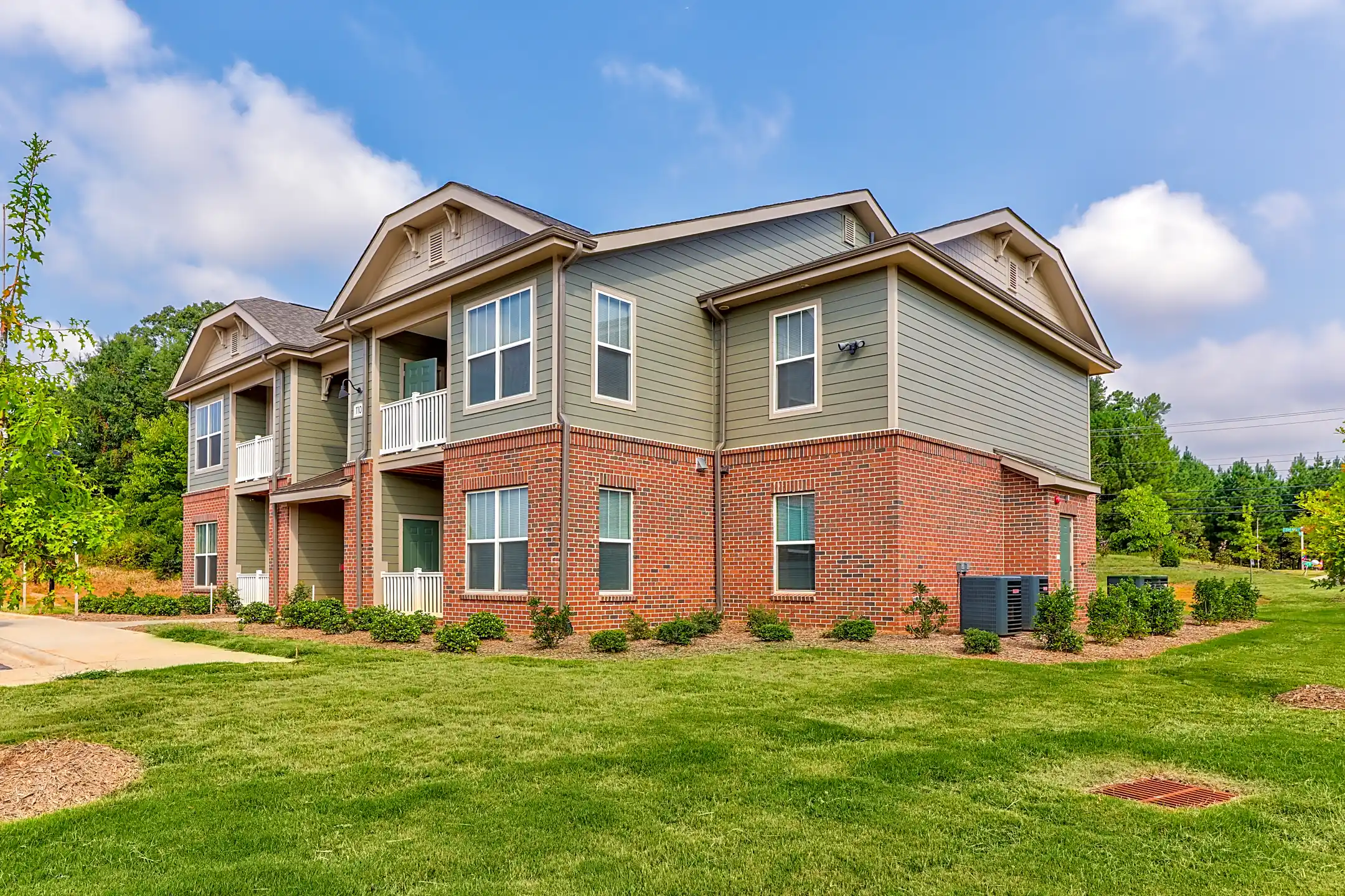 Cambridge Oaks II 107 Kings Oak Cir Kings Mountain, NC Apartments