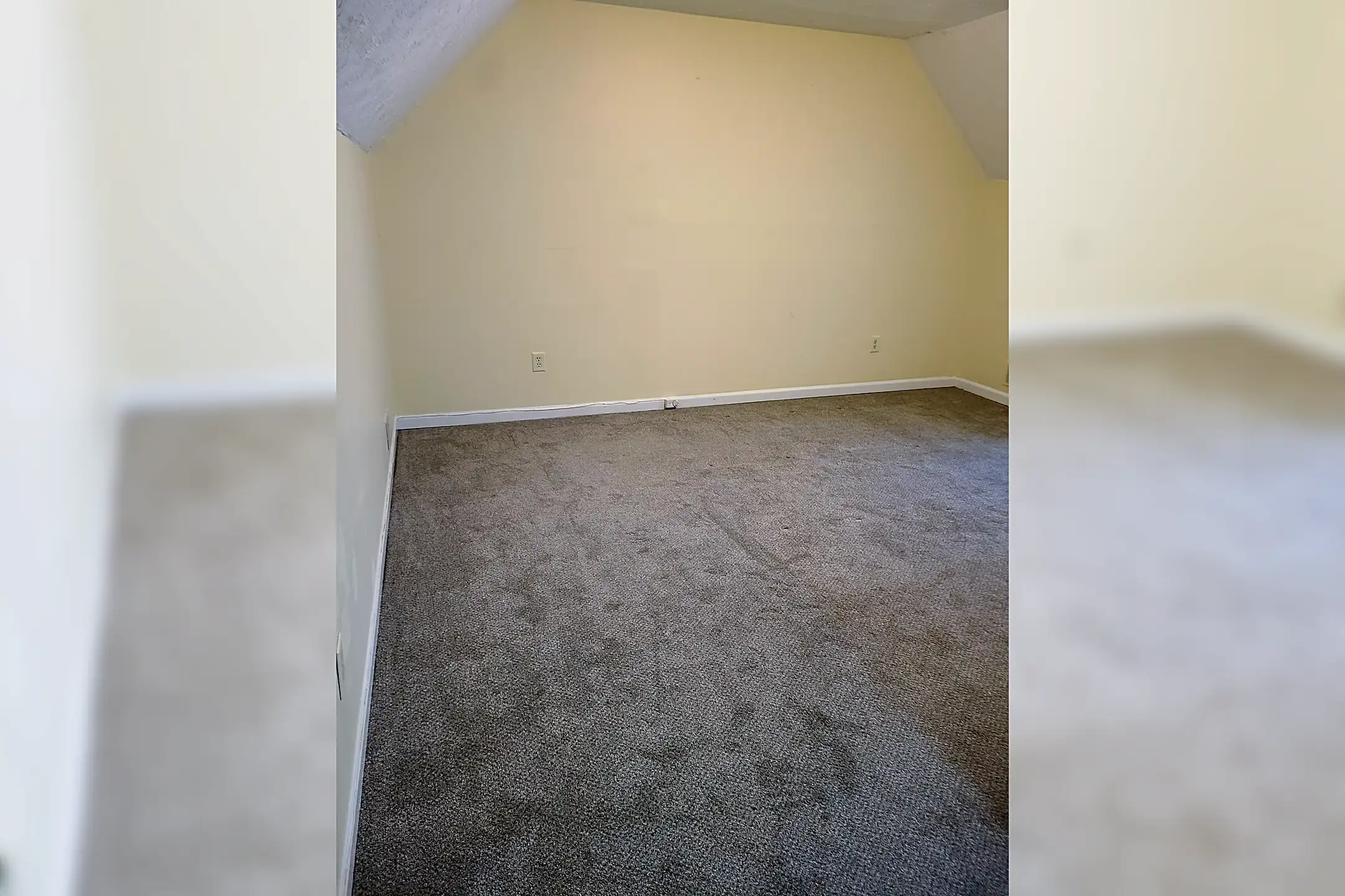 5164 Martins Crossing Rd 5164 Martins Crossing Rd unit 2 Stone