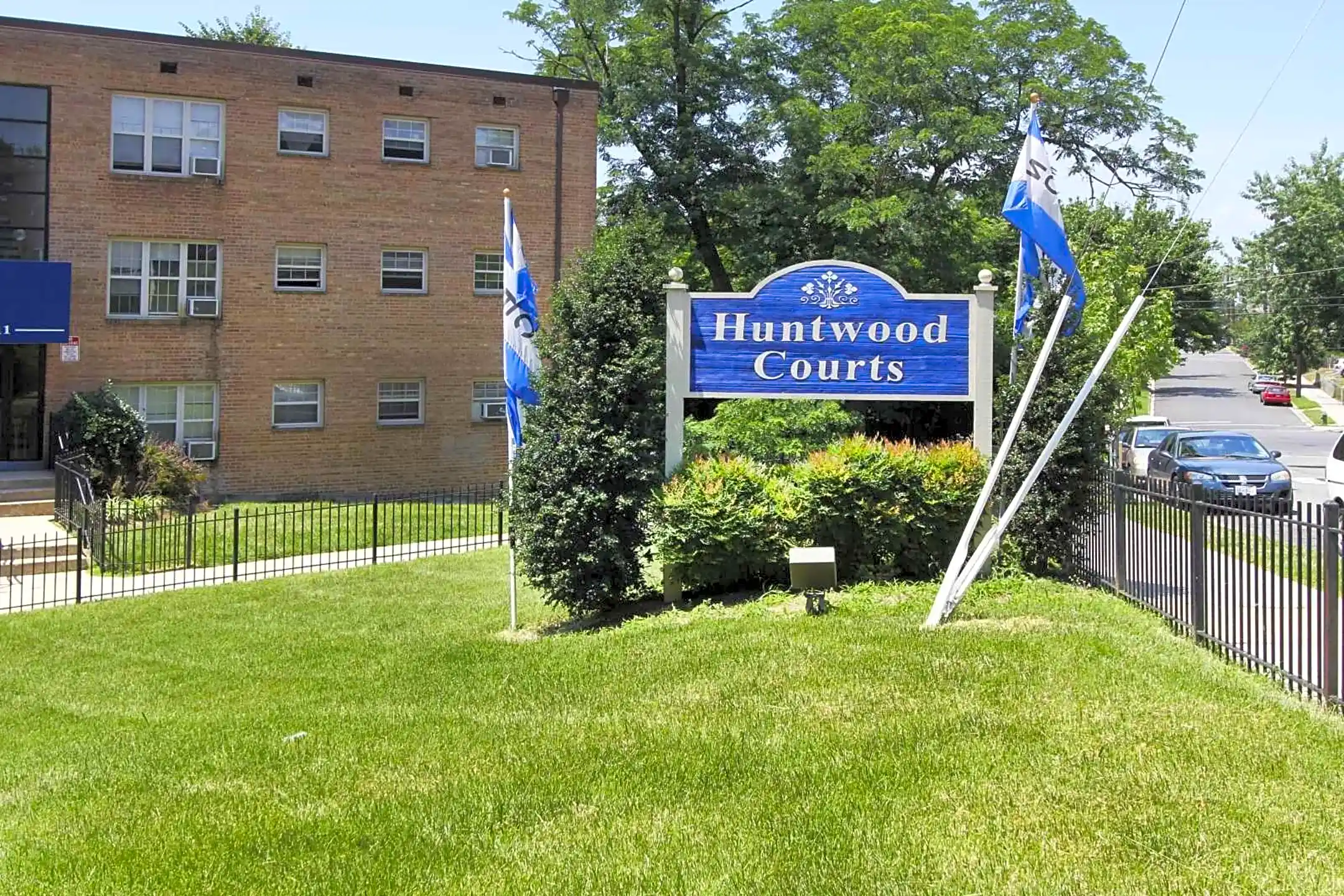 Huntwood Courts 5000 Hunt Street Northeast Washington DC