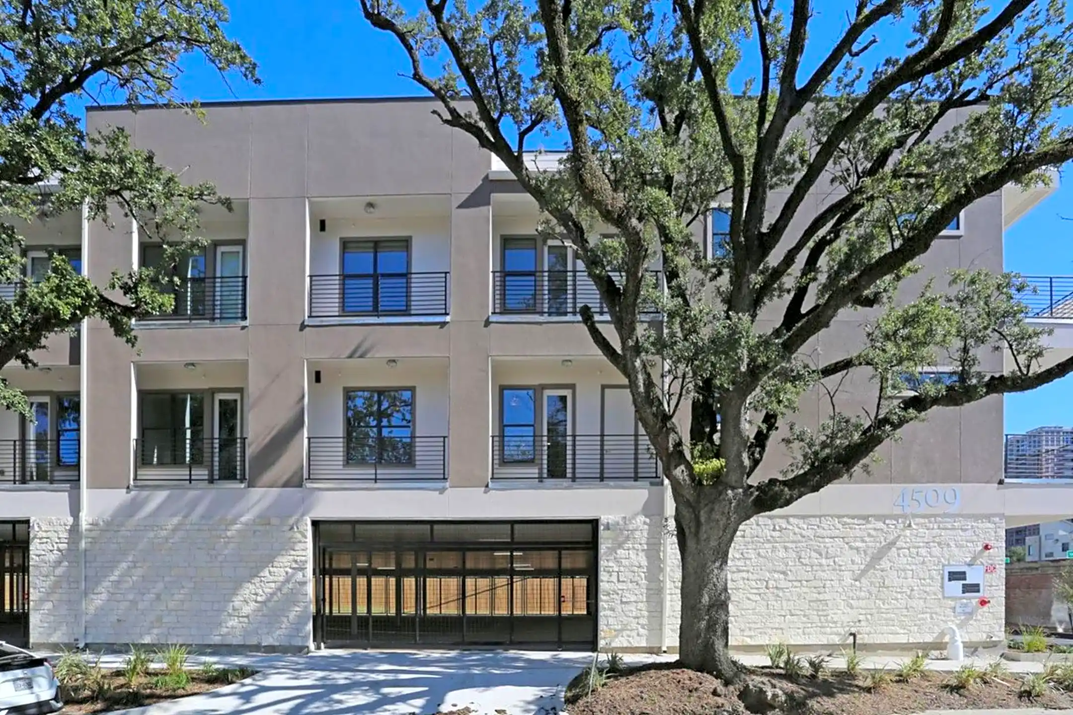 Mt Vernon Montrose Lofts 4509 Mount Vernon Street Houston, TX