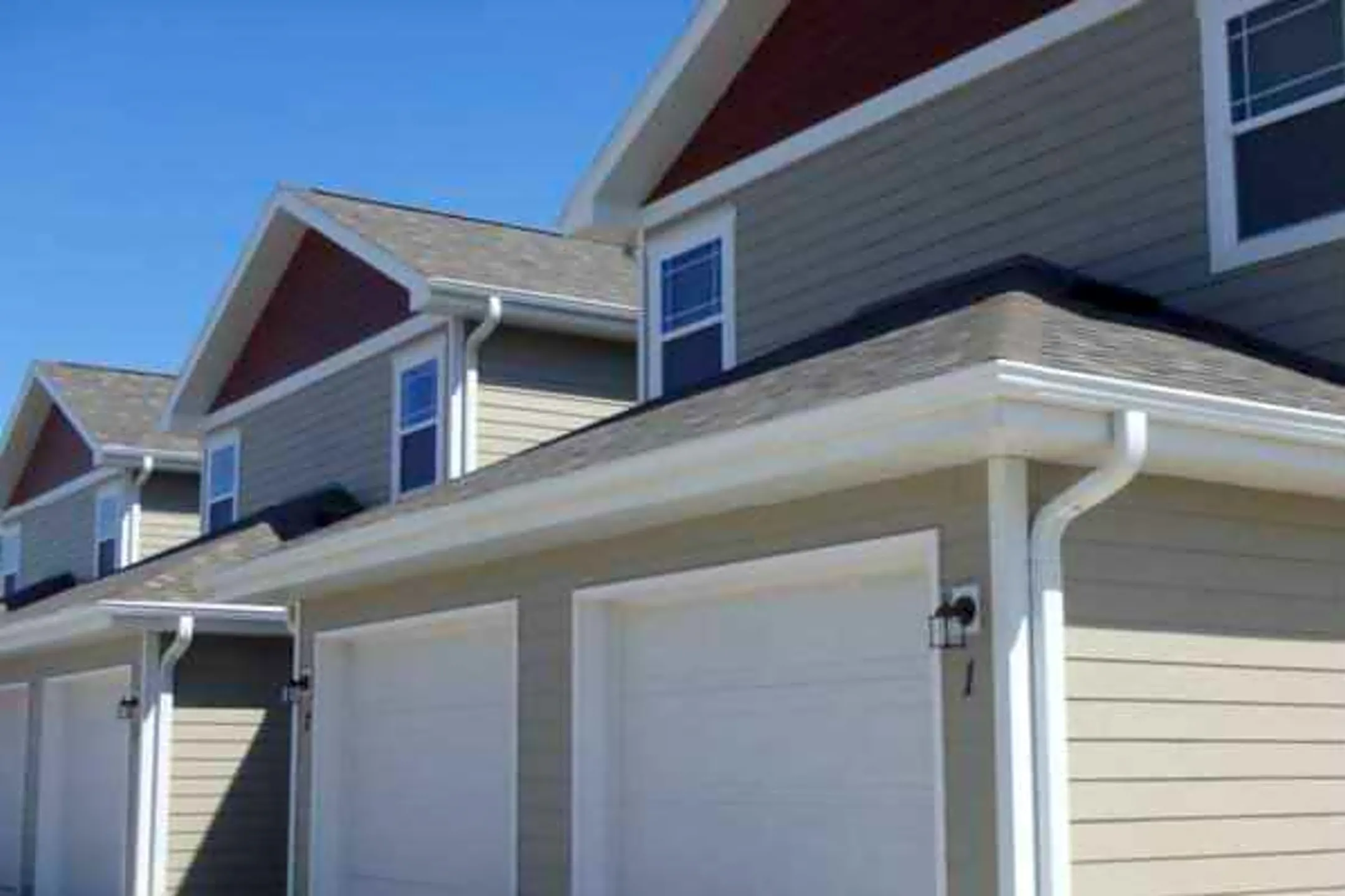 Nicolet Townhomes 1380 Scheuring Rd De Pere, WI Apartments for Rent