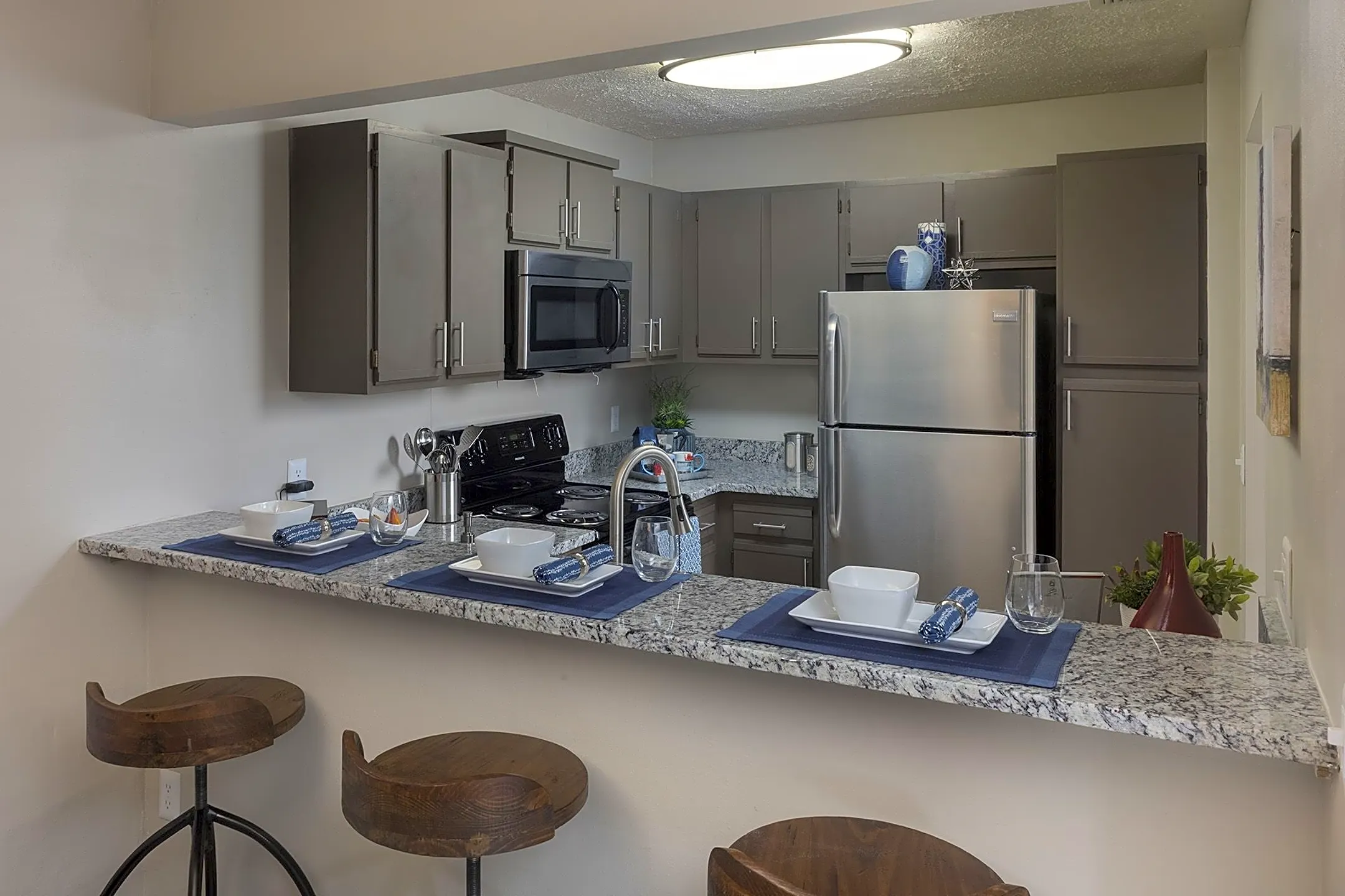 The Retreat at Lakeland Apartments 5115 N Socrum Loop Rd Lakeland