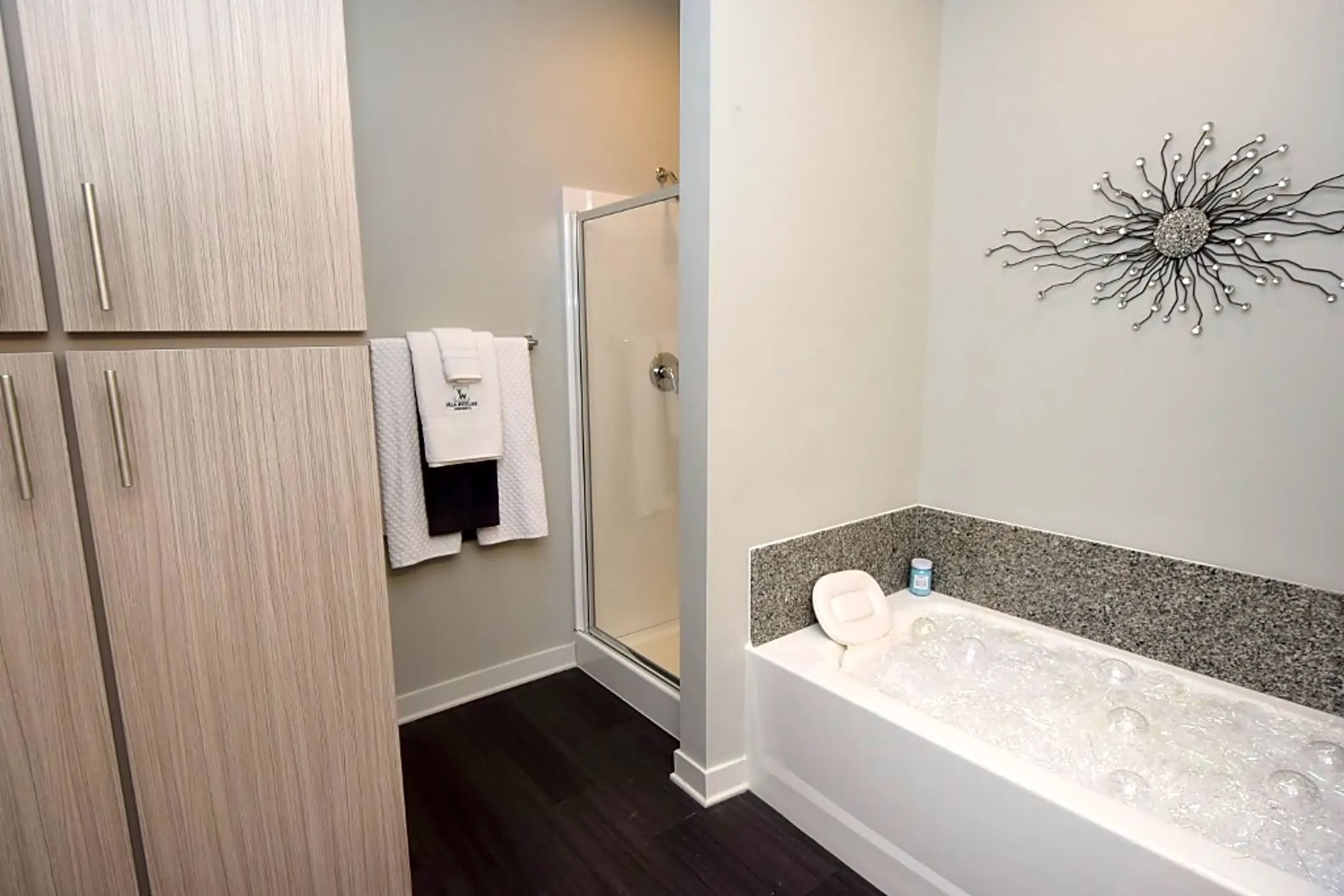 Villa Westlake Westlake, LA 70669