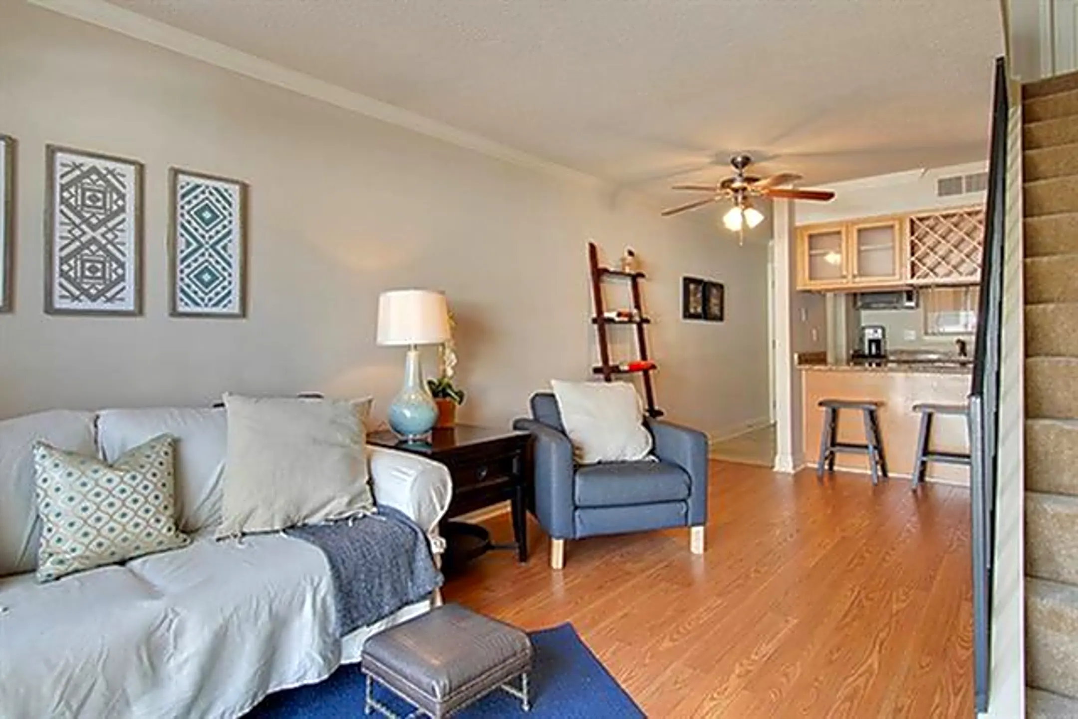 MetroView Condominiums 3805 Houma Blvd Metairie, LA Condos for Rent