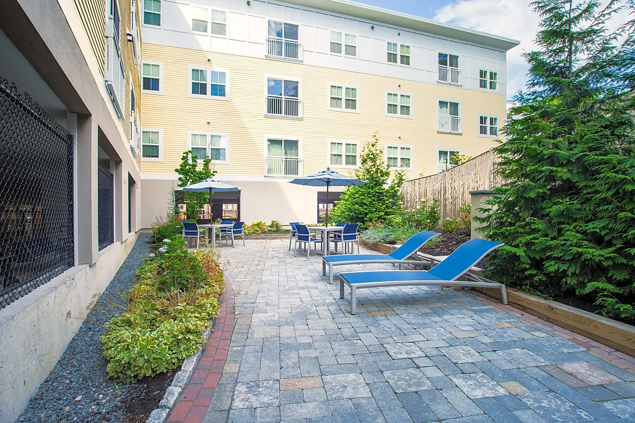 Enterprise Apartments 79 Rantoul St Beverly, MA Apartments for Rent Rent.