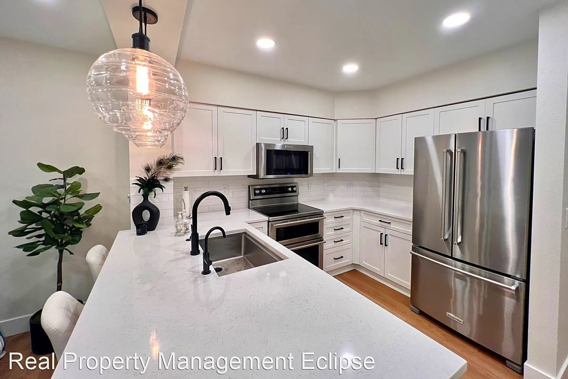 211 Kirkland Ave 211 Kirkland Ave unit 211 Kirkland, WA Houses for