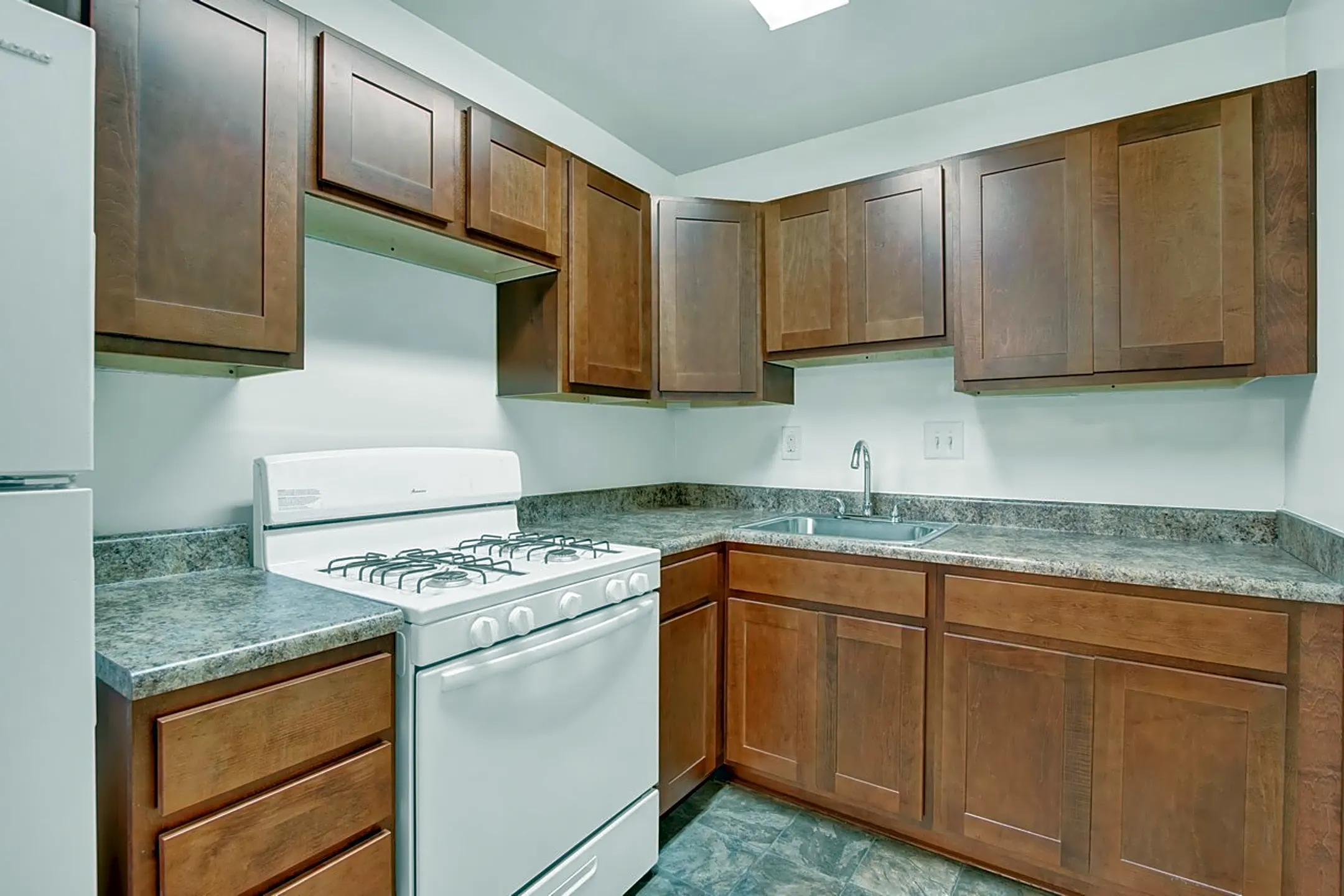 Pedestal Gardens 325 McMechen St Baltimore, MD Apartments for Rent