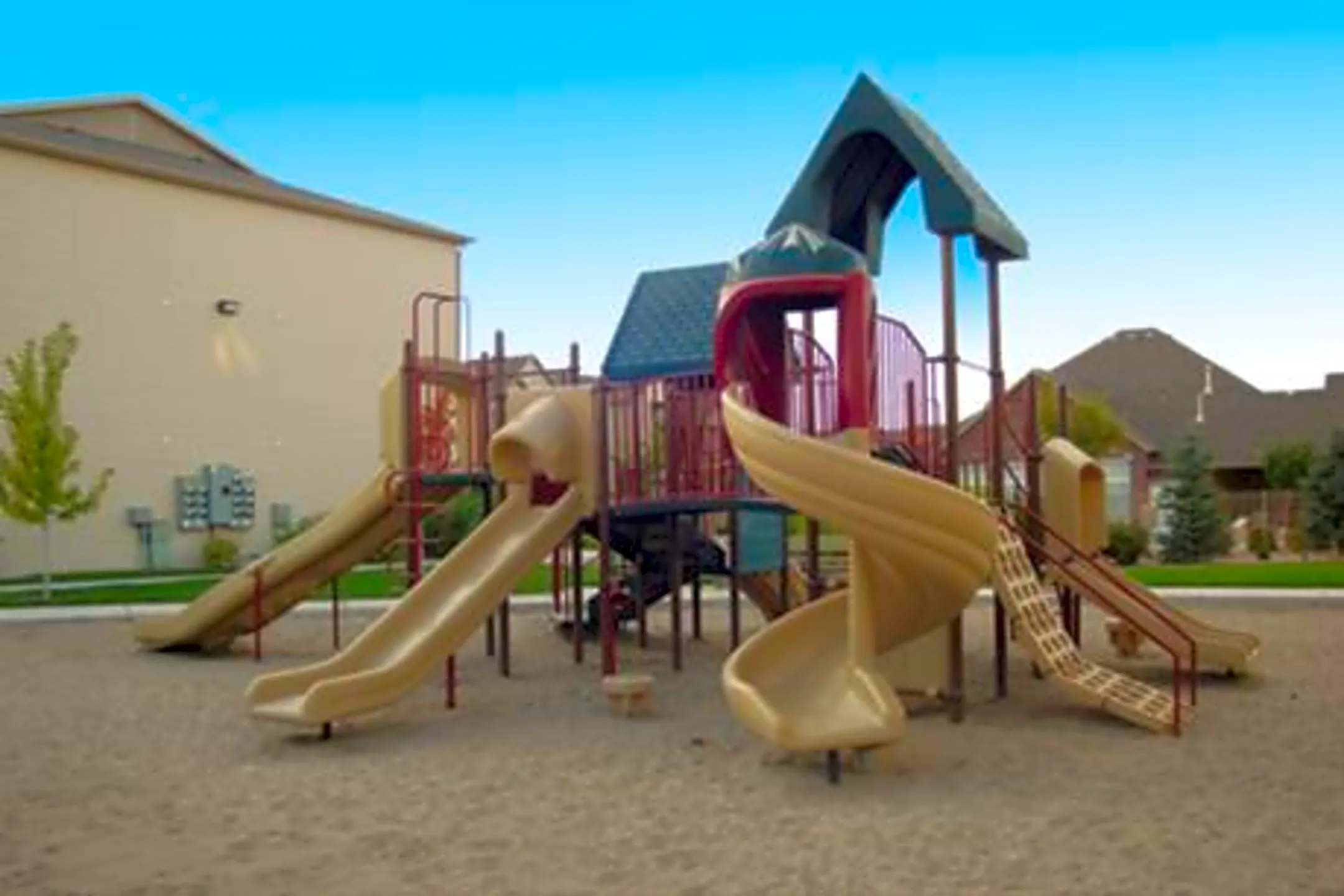 Rivercrest Apartments 2205 Rivercrest Drive Twin Falls, ID