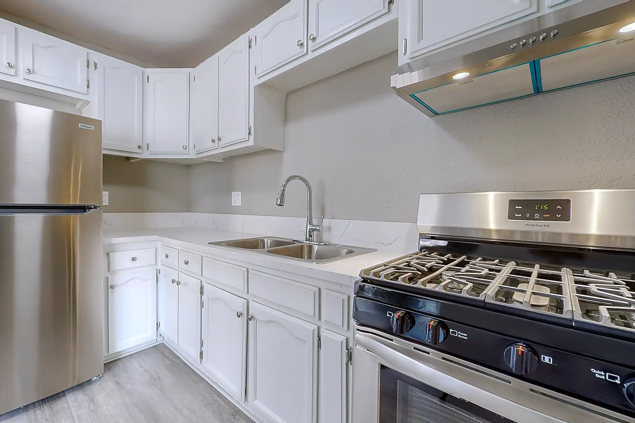 1000 N Sloan Ave 1000 N Sloan Ave unit 1004A Compton, CA Houses