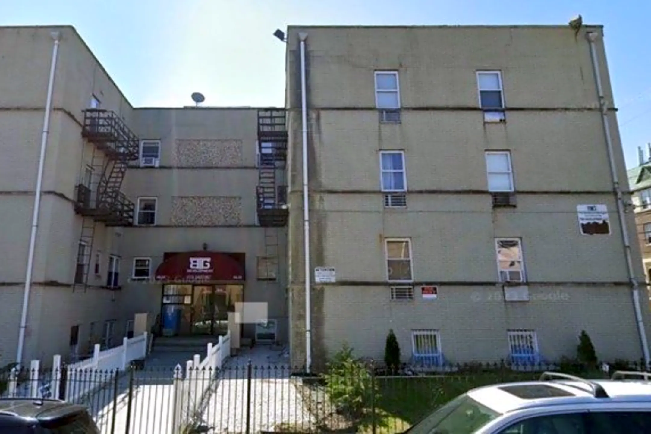 58 Underwood St A5 Houses Newark, NJ 07106