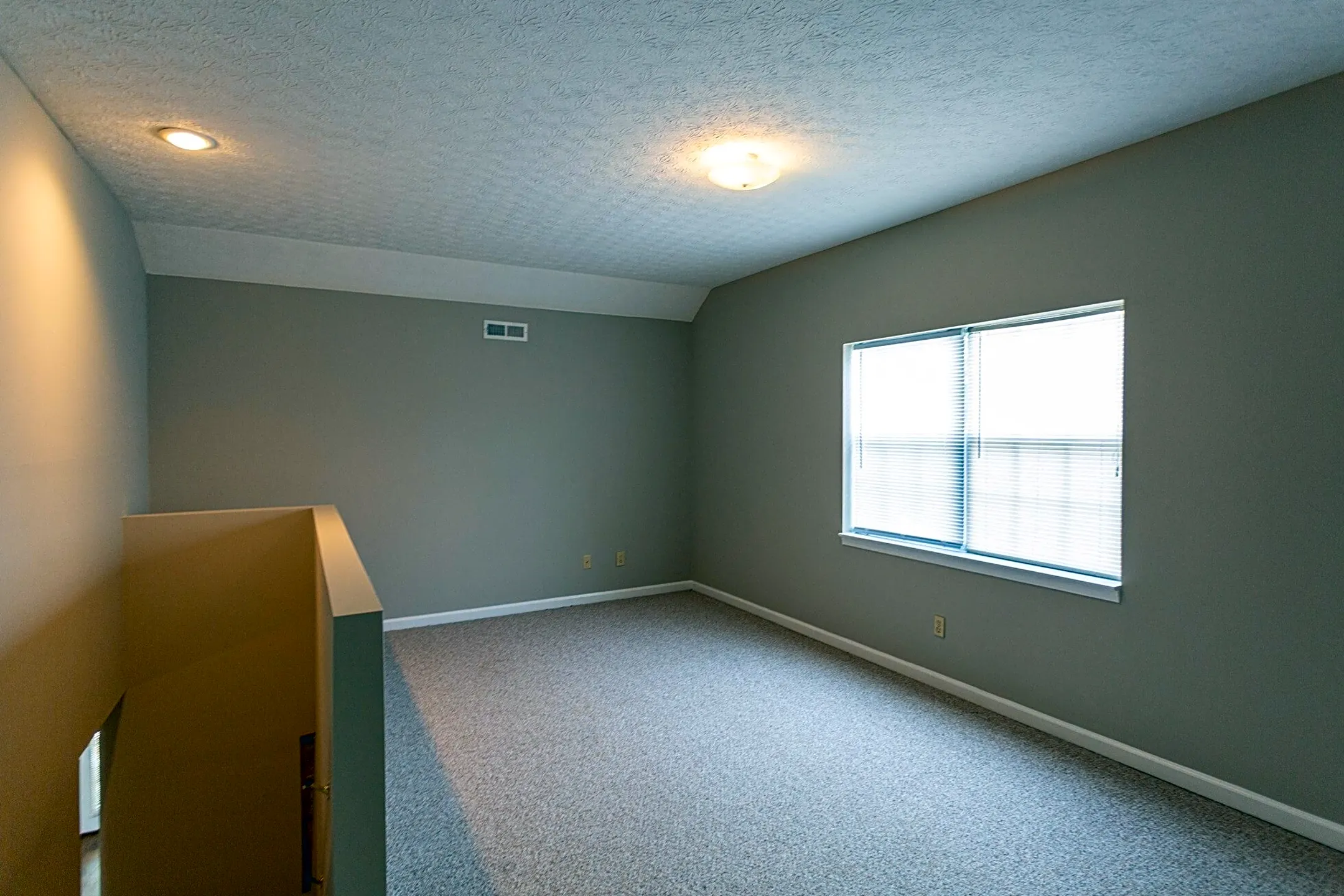 Cave Springs Apartments 376 Pascoe Blvd Bowling Green, KY