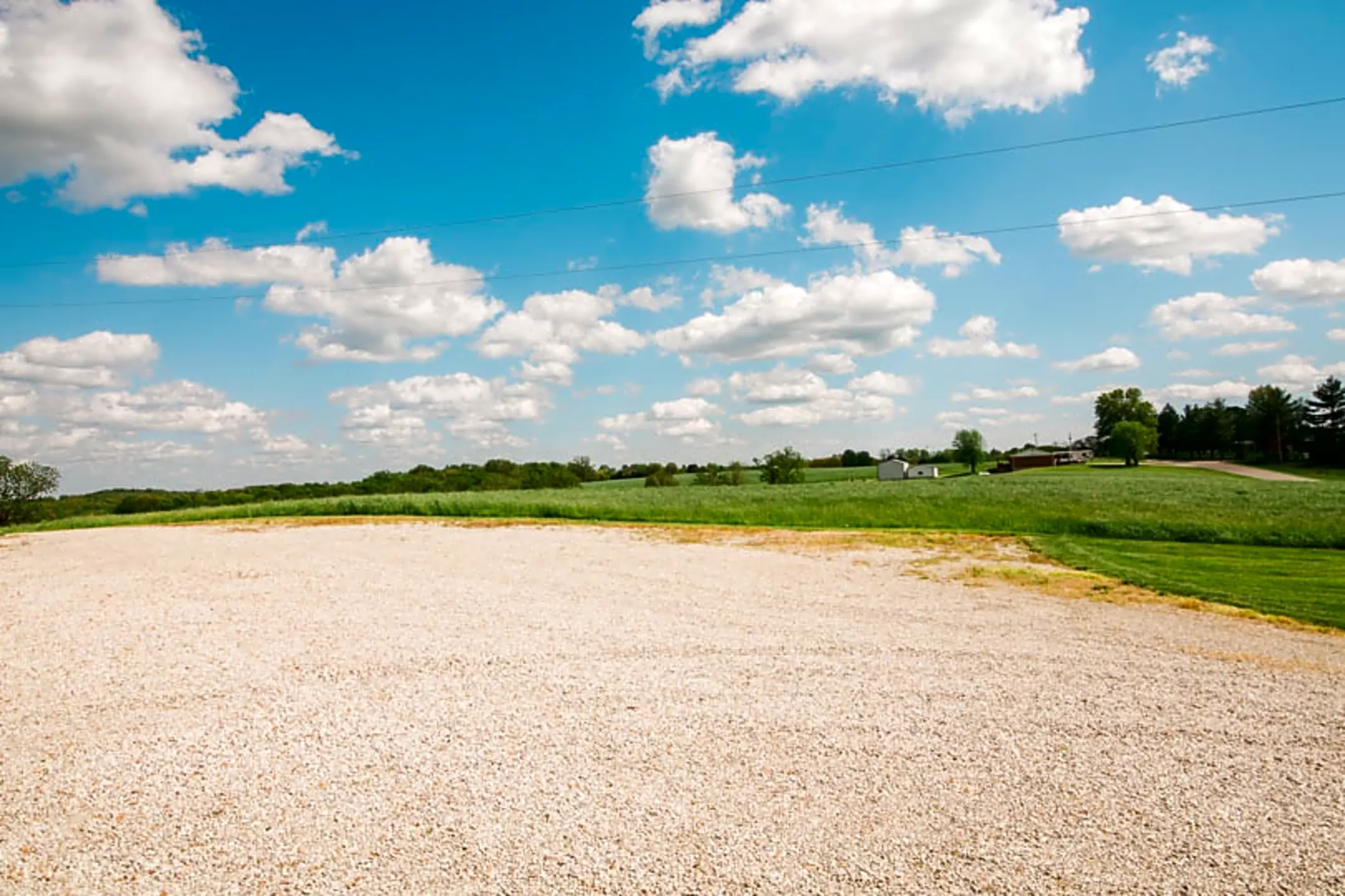 892 MO100 Apartments Linn, MO 65051