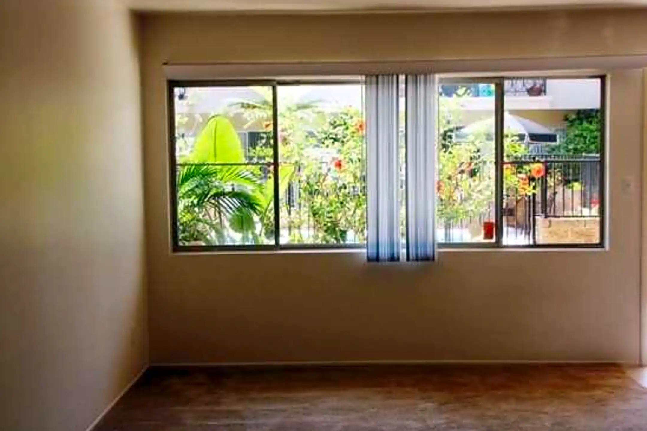 Pine Terrace Apartments - San Diego, CA