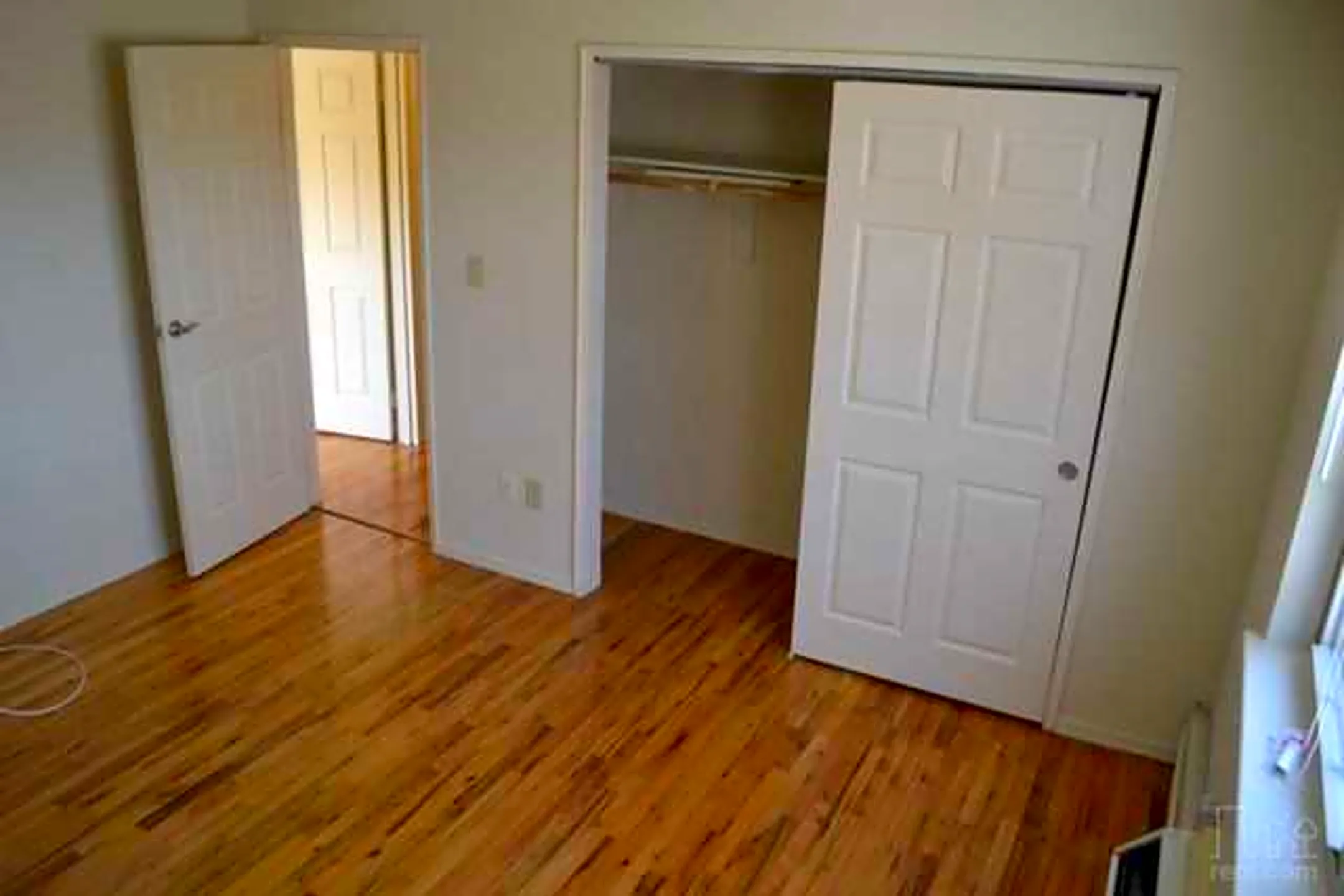 Bedroom - Chelsea Village - Matawan, NJ
