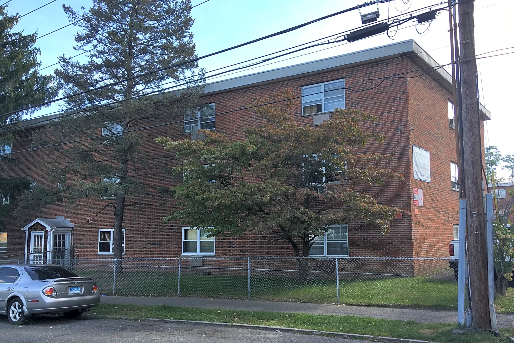 Hillview Apartments 340 Palisade Ave Bridgeport, CT Apartments for