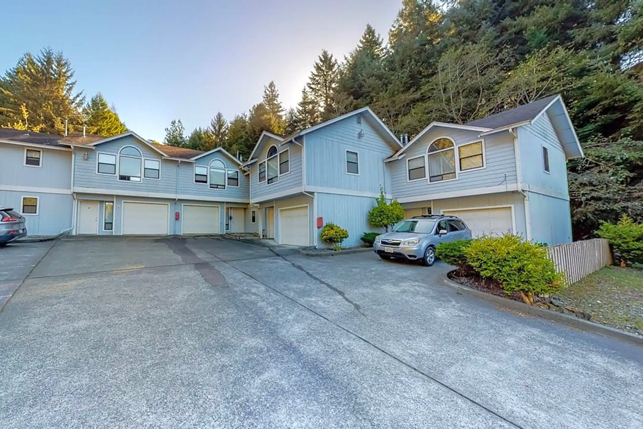 769 Hidden Creek Rd 769 Hidden Creek Rd unit B Arcata, CA