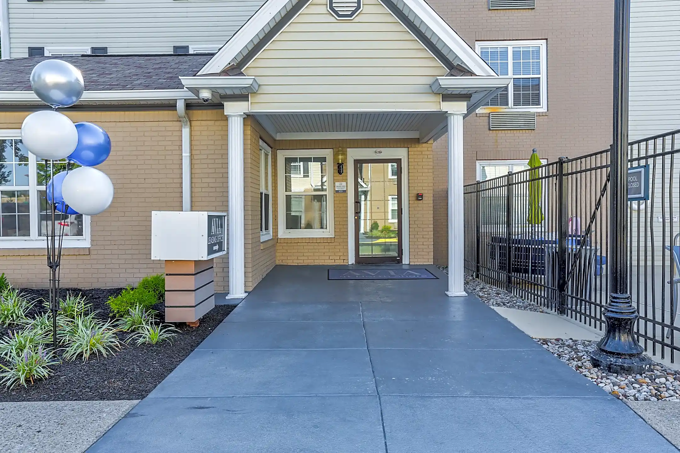 AVIA North Shores 703 North Shore Drive Jeffersonville, IN Apartments for Rent Rent.