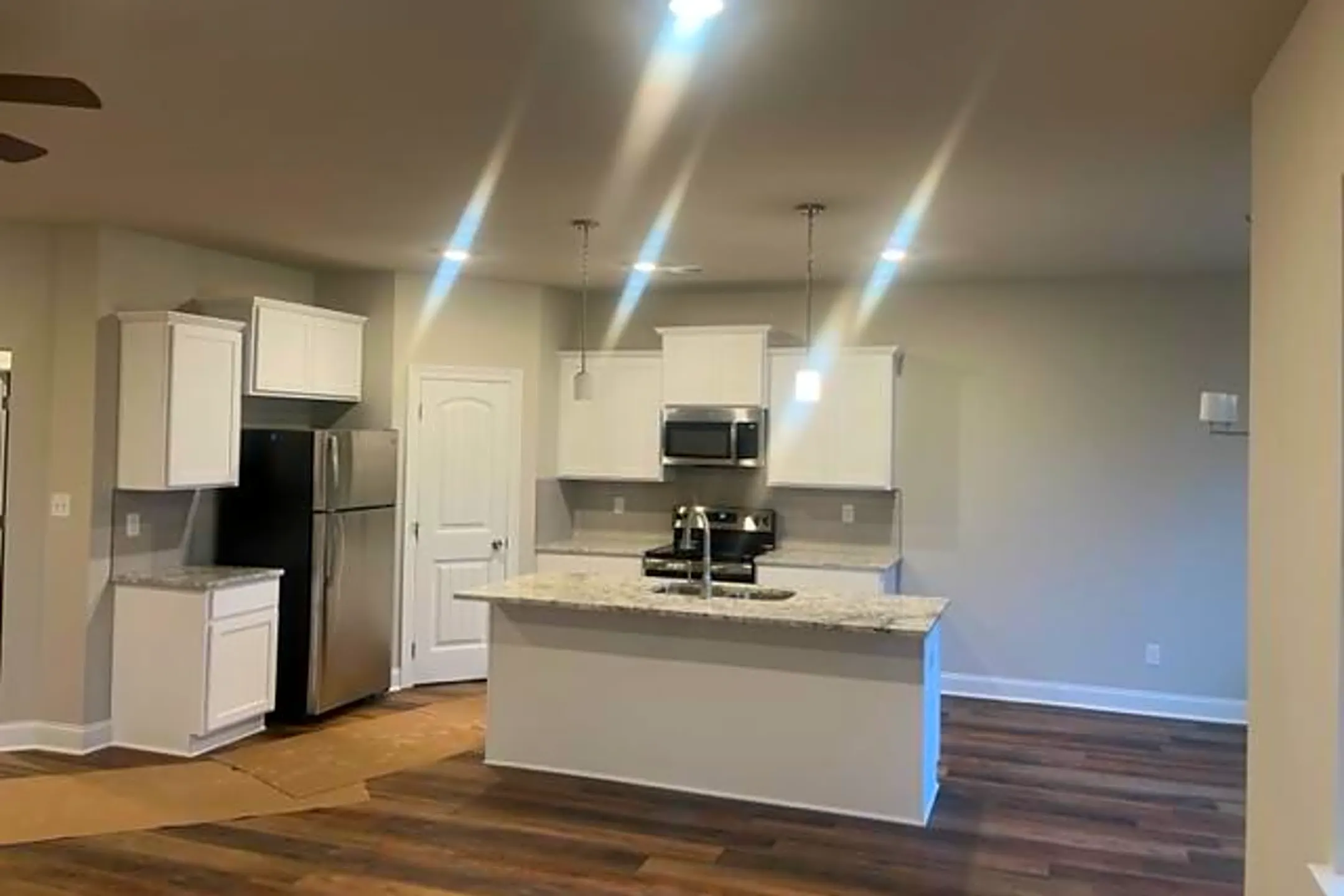 17099 Cherokee Trce Tickfaw, LA Houses for Rent Rent.