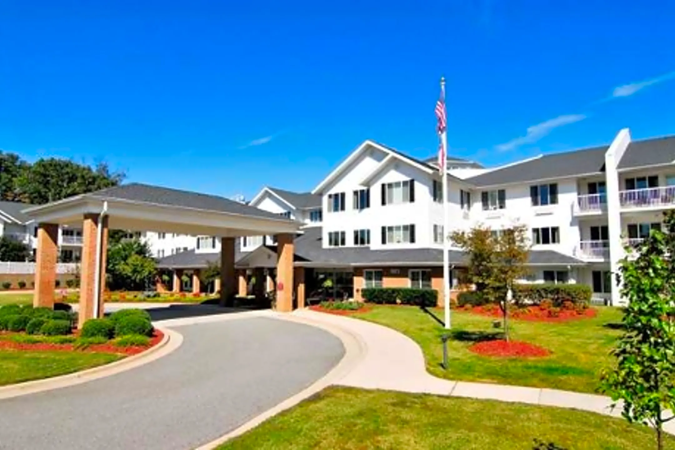 The Stratford Apartments - High Point, NC 27265