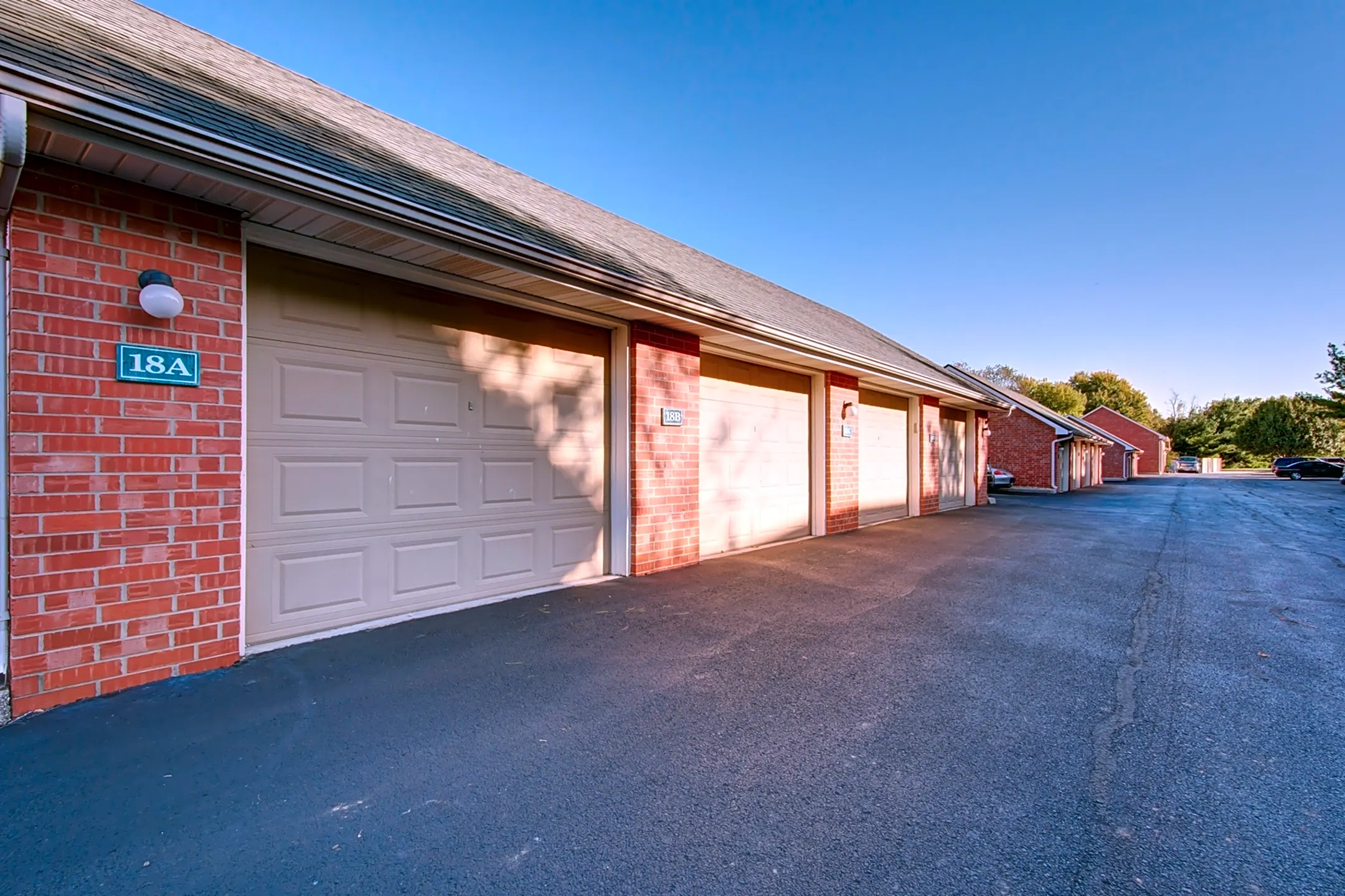 Lake Shore at Chesterfield Village Springfield, MO 65807