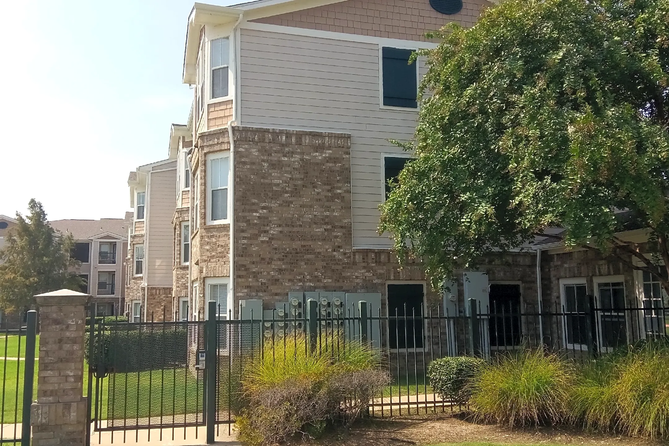 Grand Reserve 150 Enterprise Dr McKinney, TX Apartments for Rent