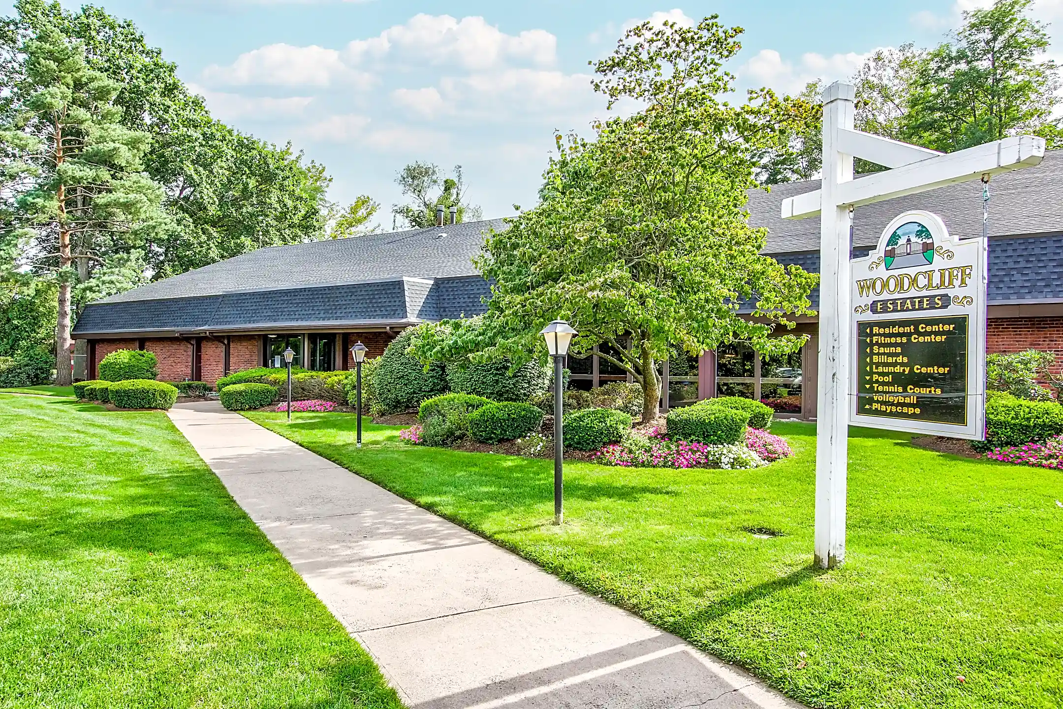 Woodcliff Estates 181 Nutmeg Ln East Hartford, CT Apartments for