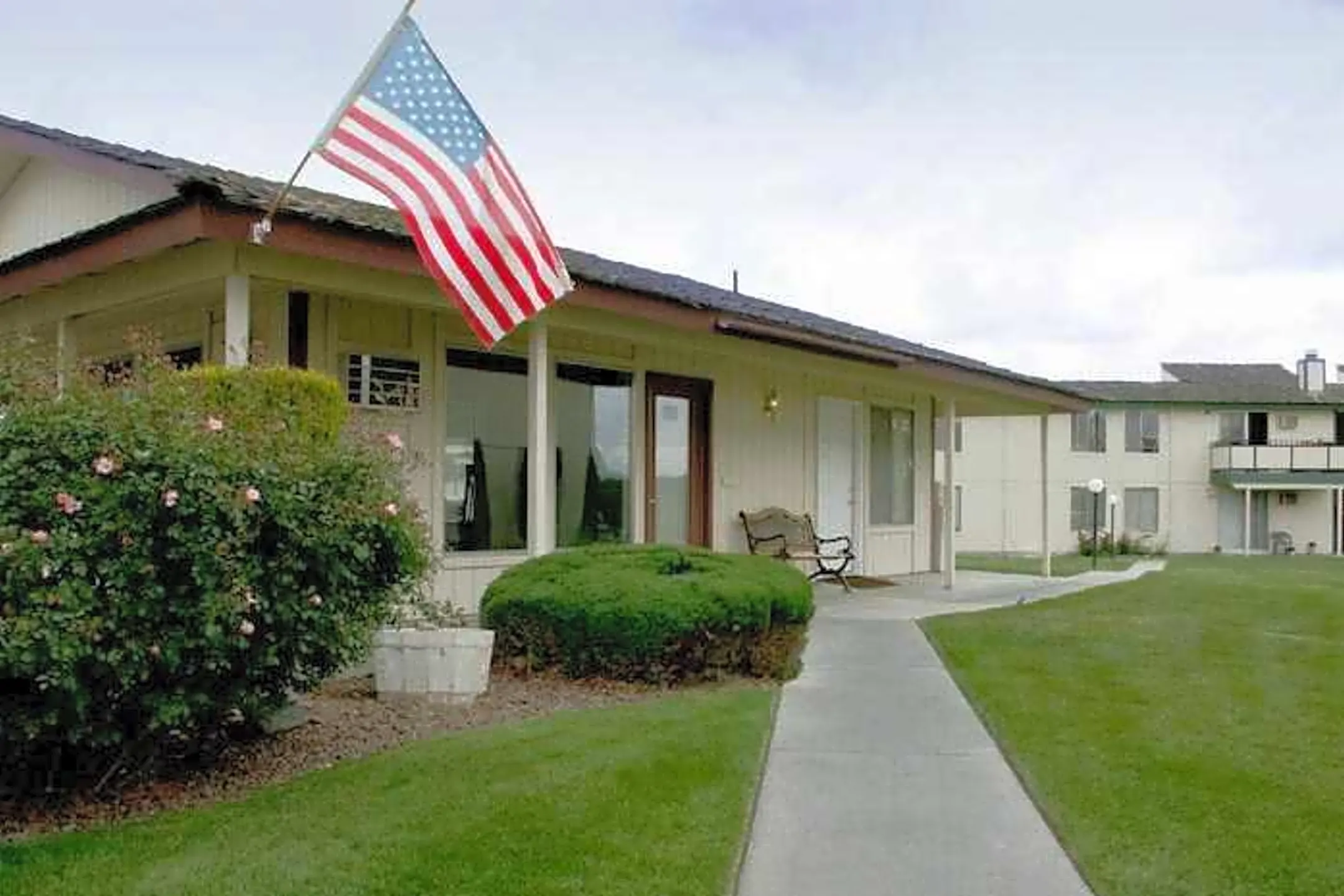 Highlander Apartments Kennewick