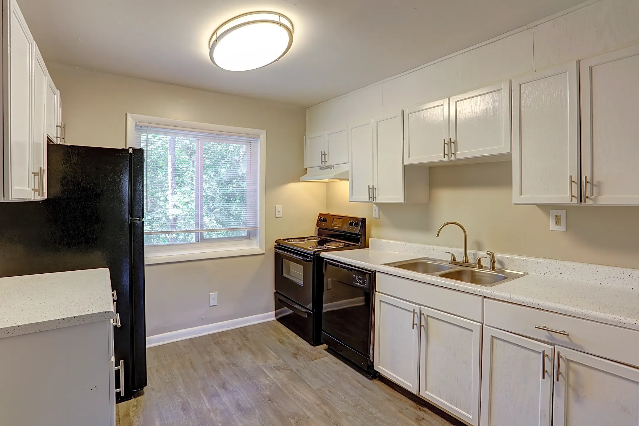 Parkside Crossing 4233 Jonesboro Rd Forest Park, GA Apartments for