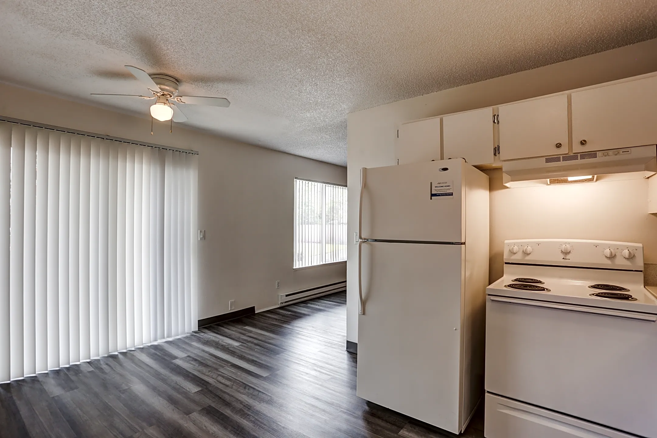 Parkview Apartments 800 SE 10th Ave Hillsboro, OR Apartments for Rent Rent.