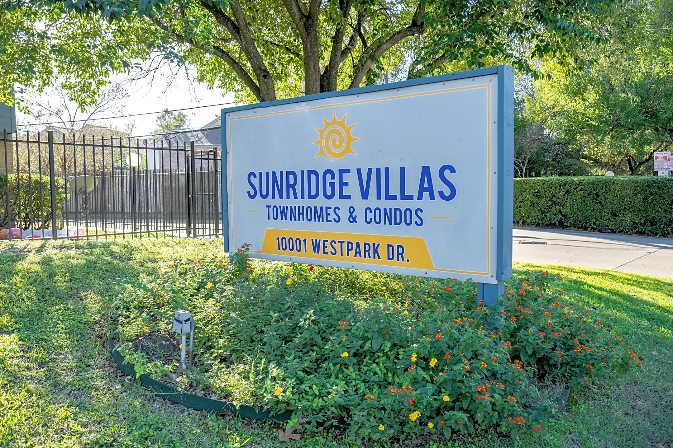 Sunridge Villas Houston, TX 77042
