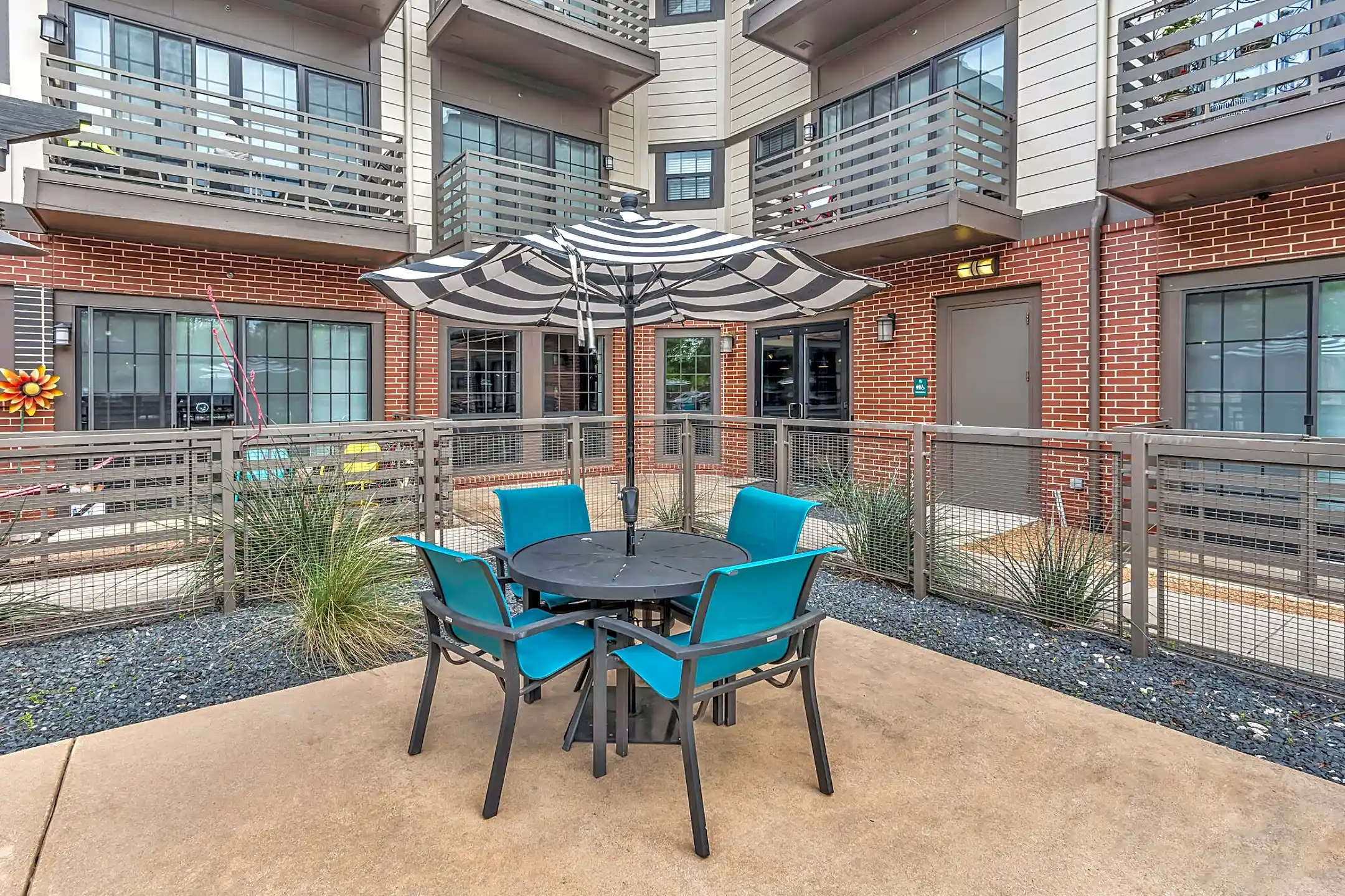 Patio / Deck - Bellrock Bishop Arts - Dallas, TX