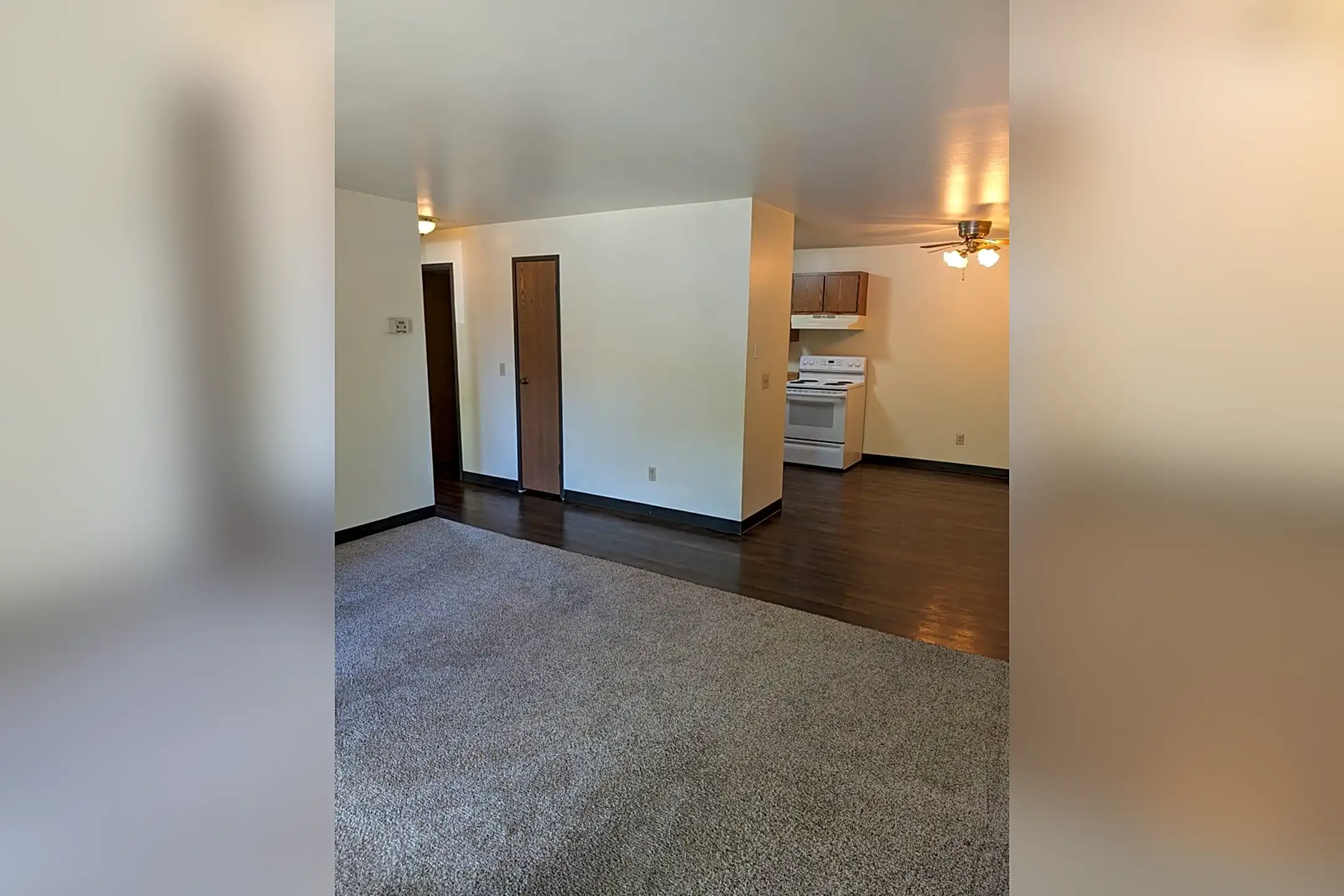 Fox River Bluff Apartments Appleton, WI 54915