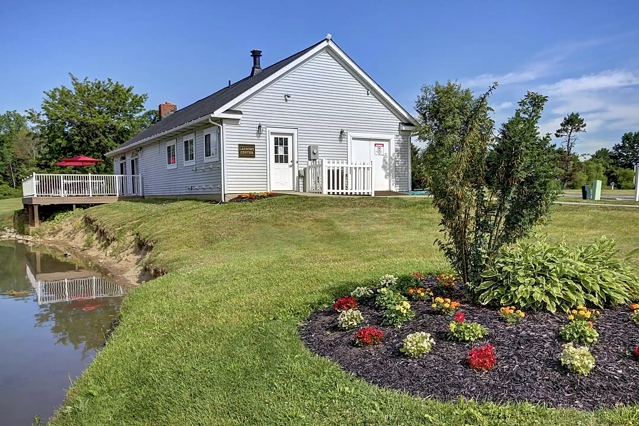 Lake Park Village 1738 State Route 303 Streetsboro, OH Apartments