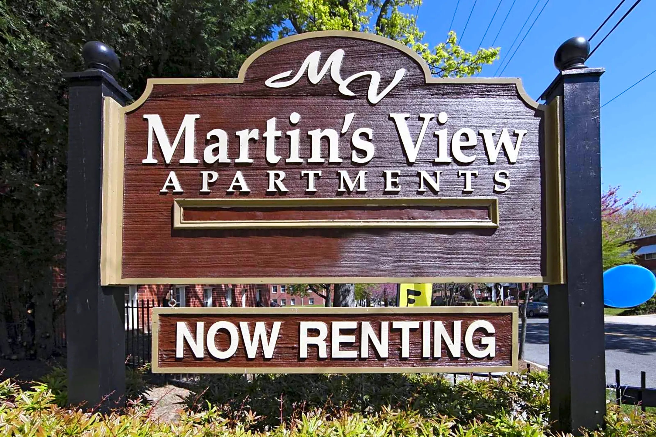 Community Signage - Martins View - Washington, DC
