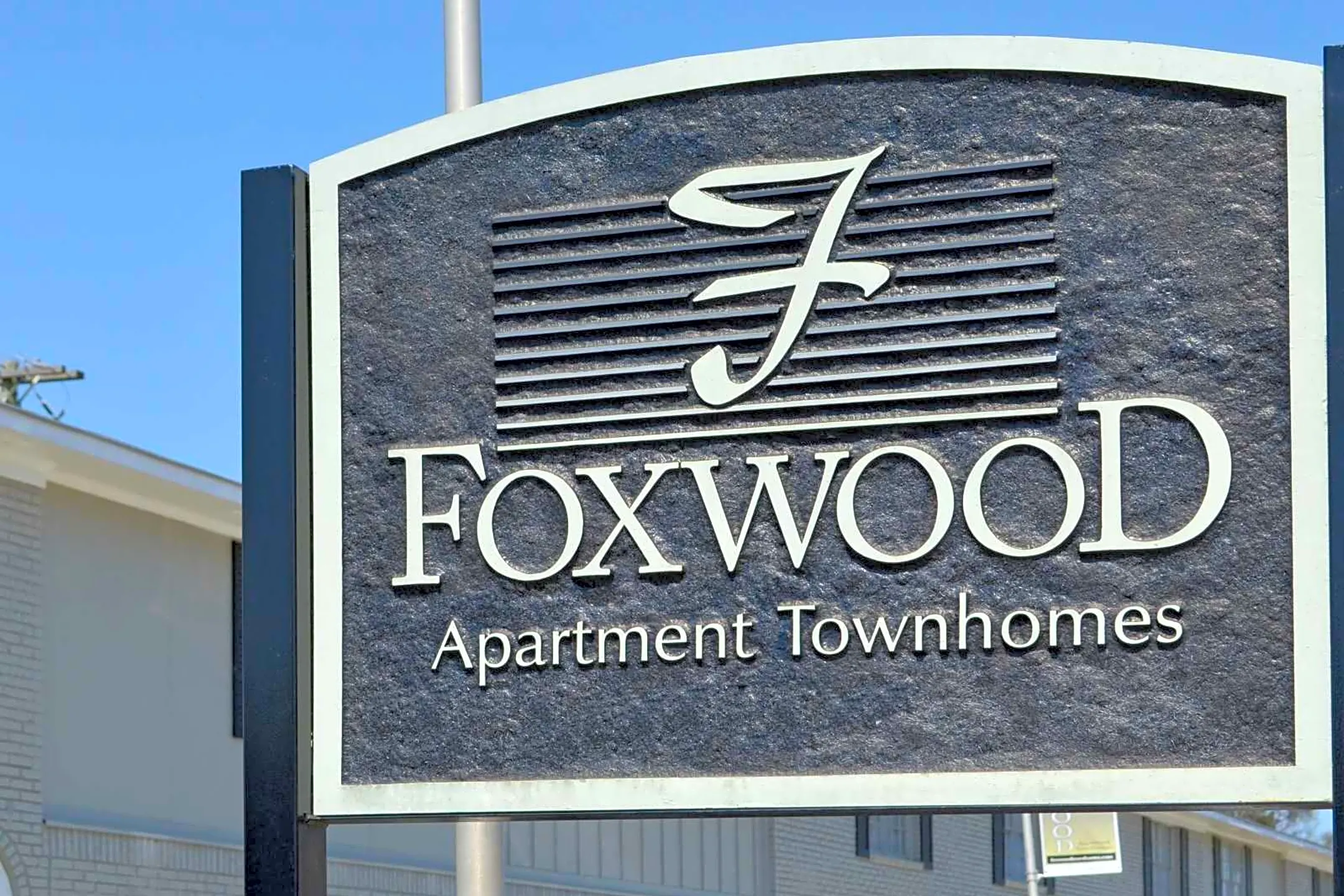 Community Signage - Foxwood Apartment Townhomes - Warner Robins, GA