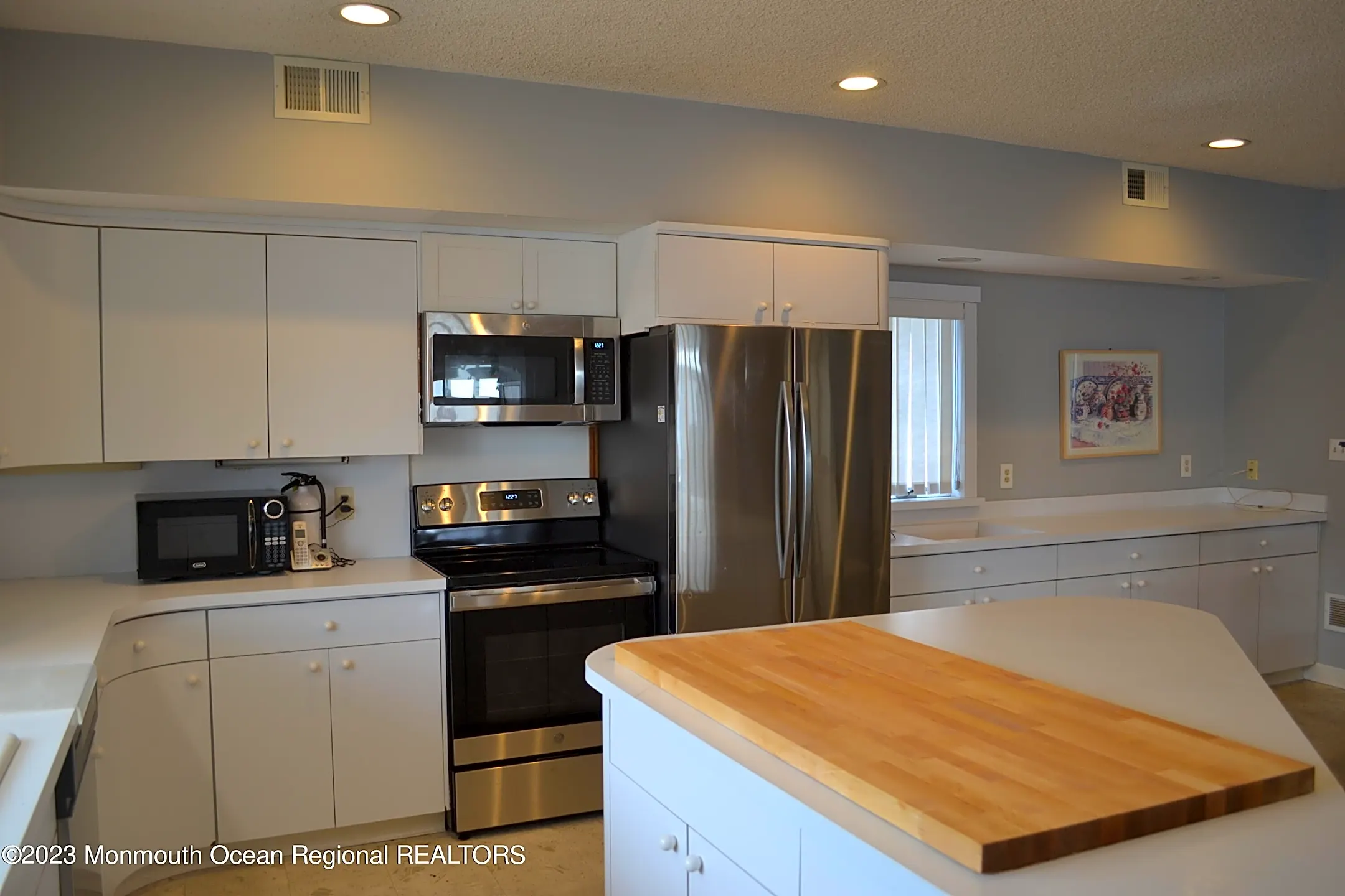 Kitchen - 106 Oceanfront - Lavallette, NJ