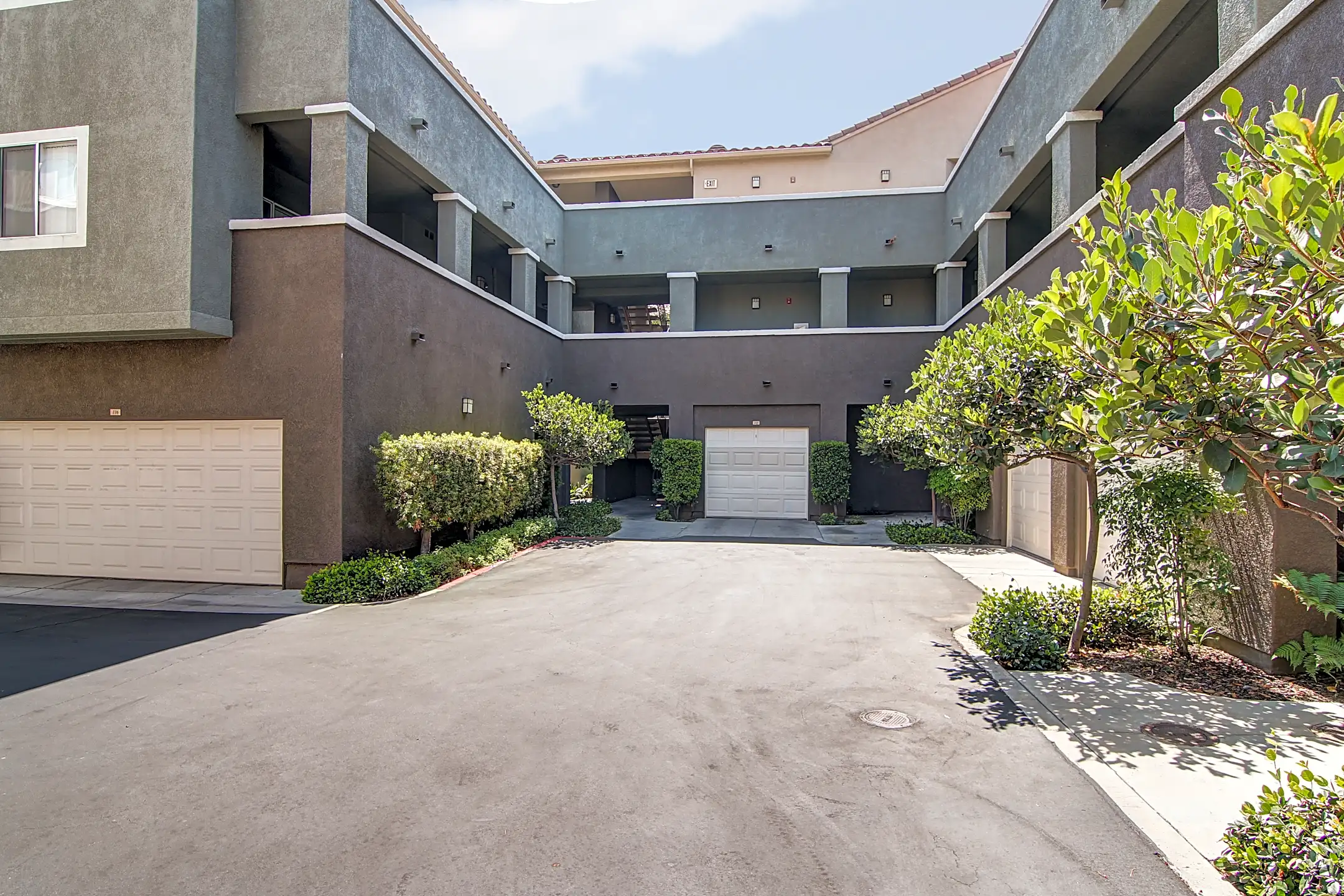 Madrid Apartments Mission Viejo, CA 92692