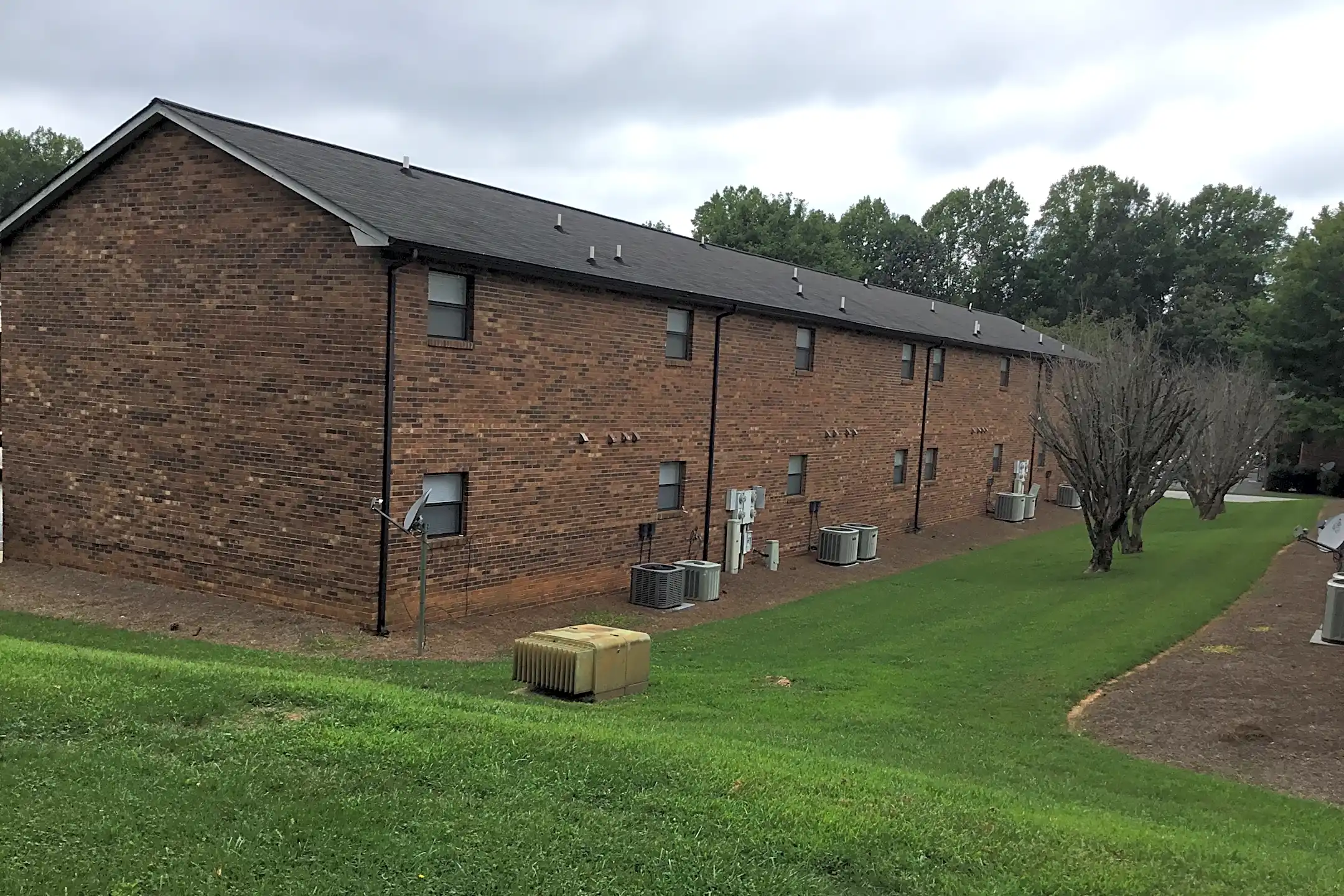 Holly leaf apartments apartments salisbury nc 28147