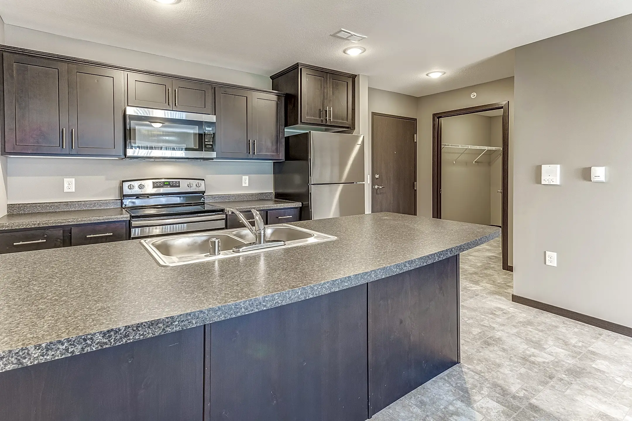 Panther Heights Glencoe, MN 55336