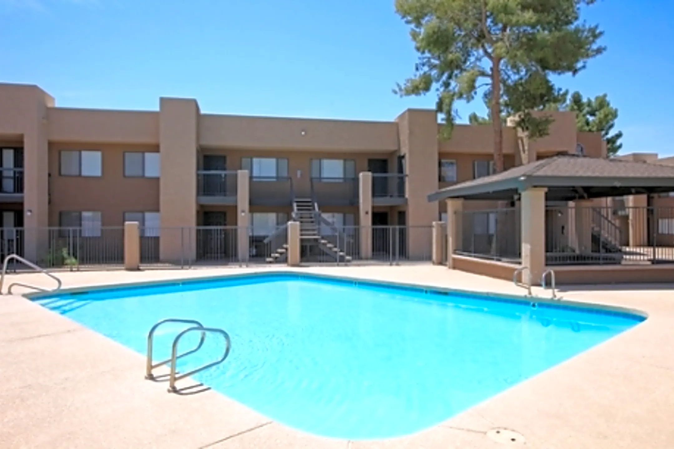 The Graybriar 3810 N Maryvale Pkwy Phoenix, AZ Apartments for Rent Rent.