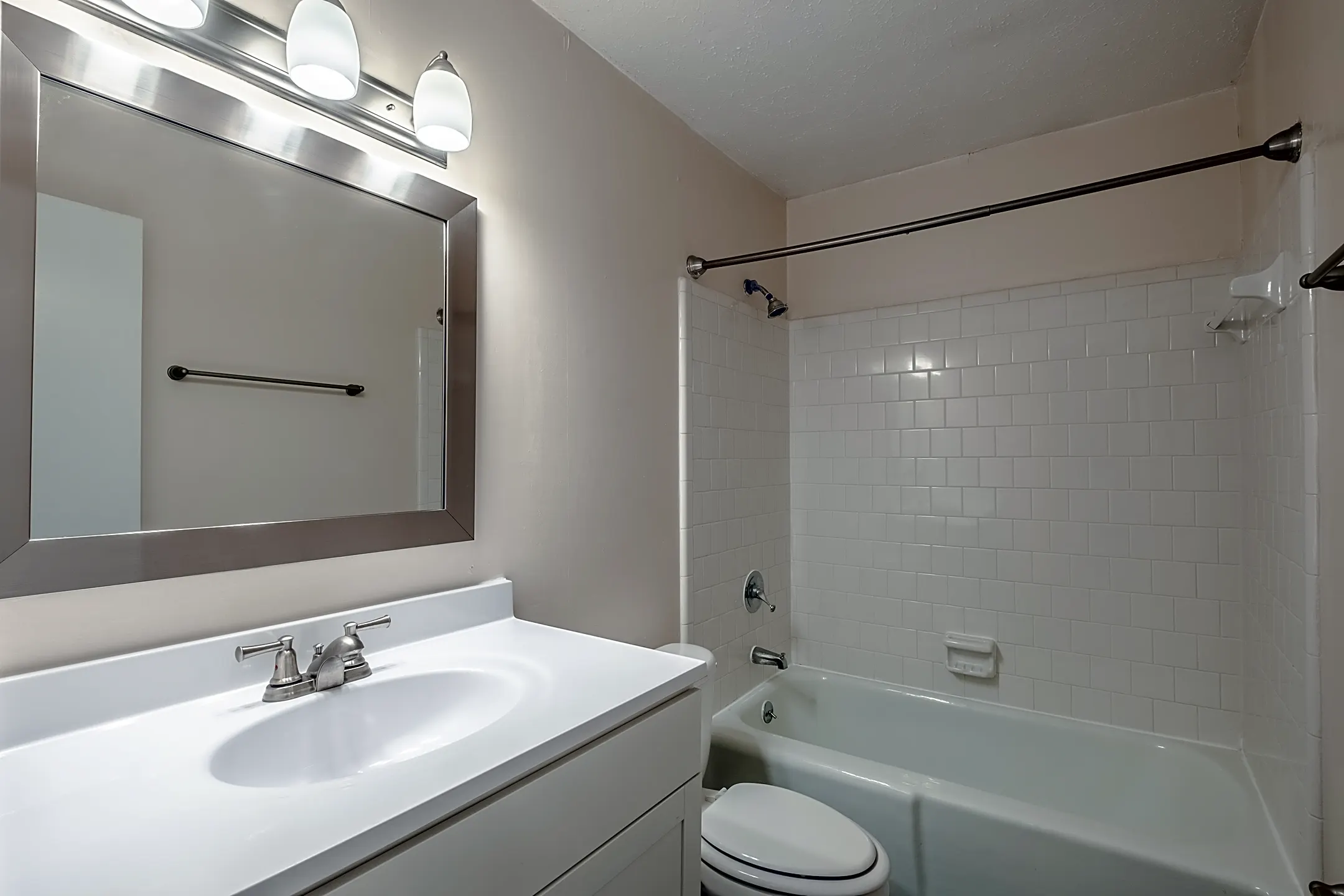 Avalon Townhouse Apartments Goldsboro, NC 27530