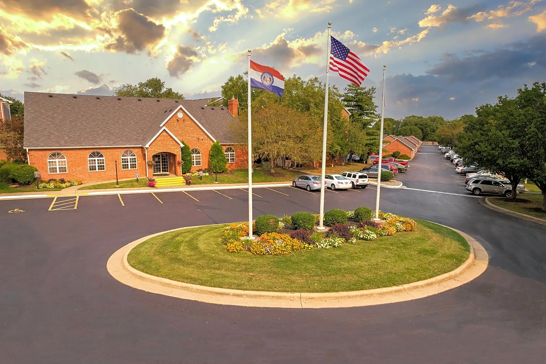 Lake Shore at Chesterfield Village Springfield, MO 65807