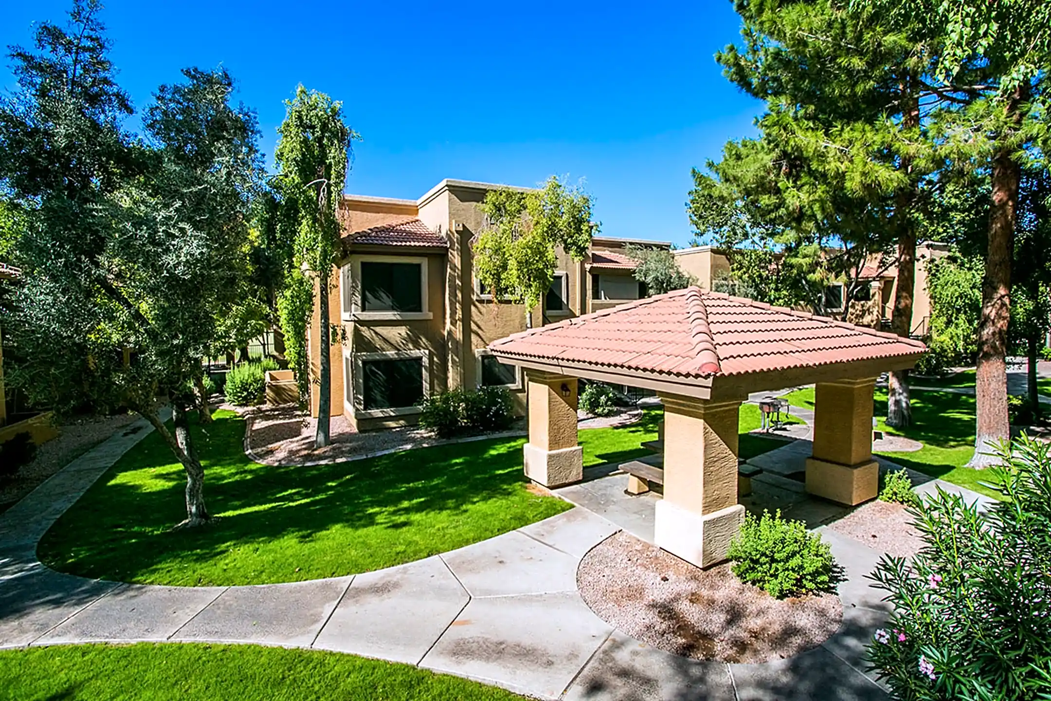 Towne Square Apartments 500 N Metro Blvd Chandler, AZ Apartments for Rent Rent.