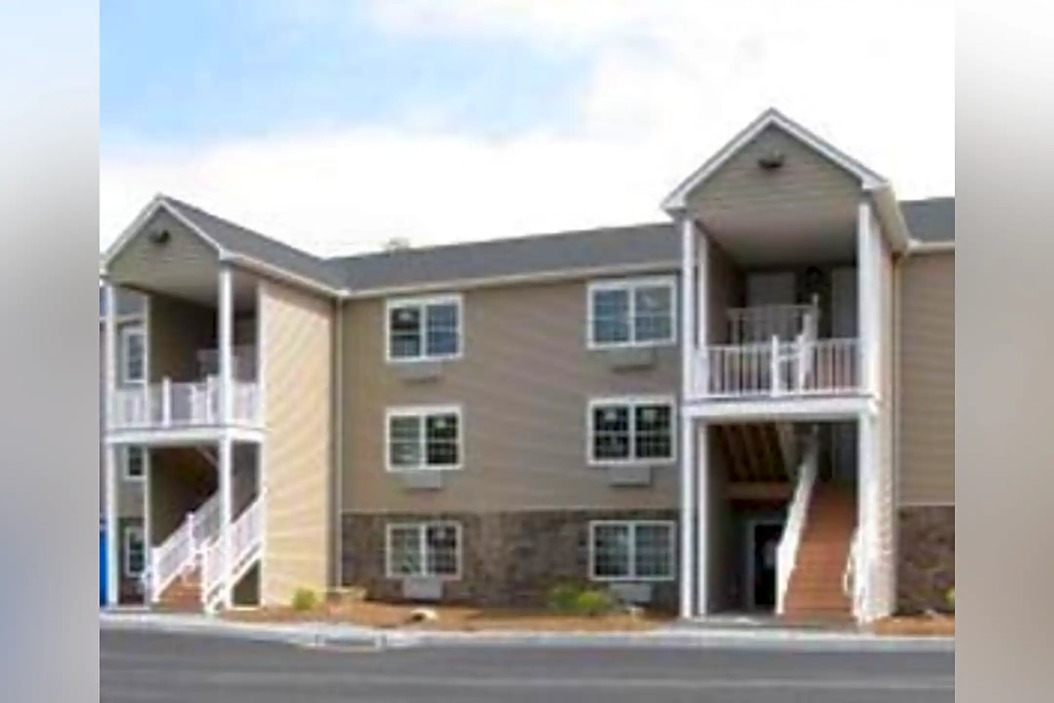 Middletown Place Apartments 51 N 2nd St Stroudsburg, PA Apartments