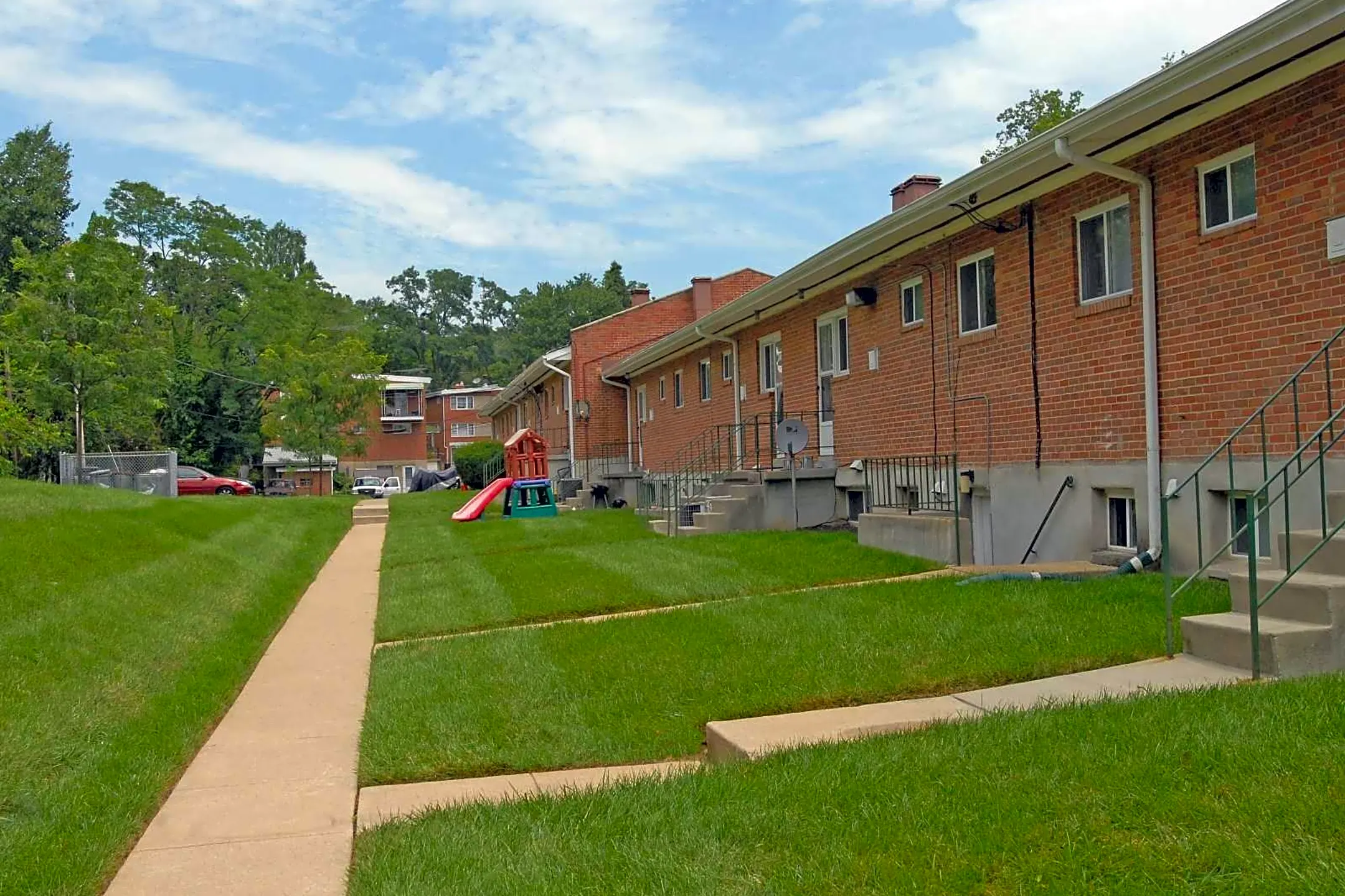 Lake Falls Apartments - Govans, MD 21212