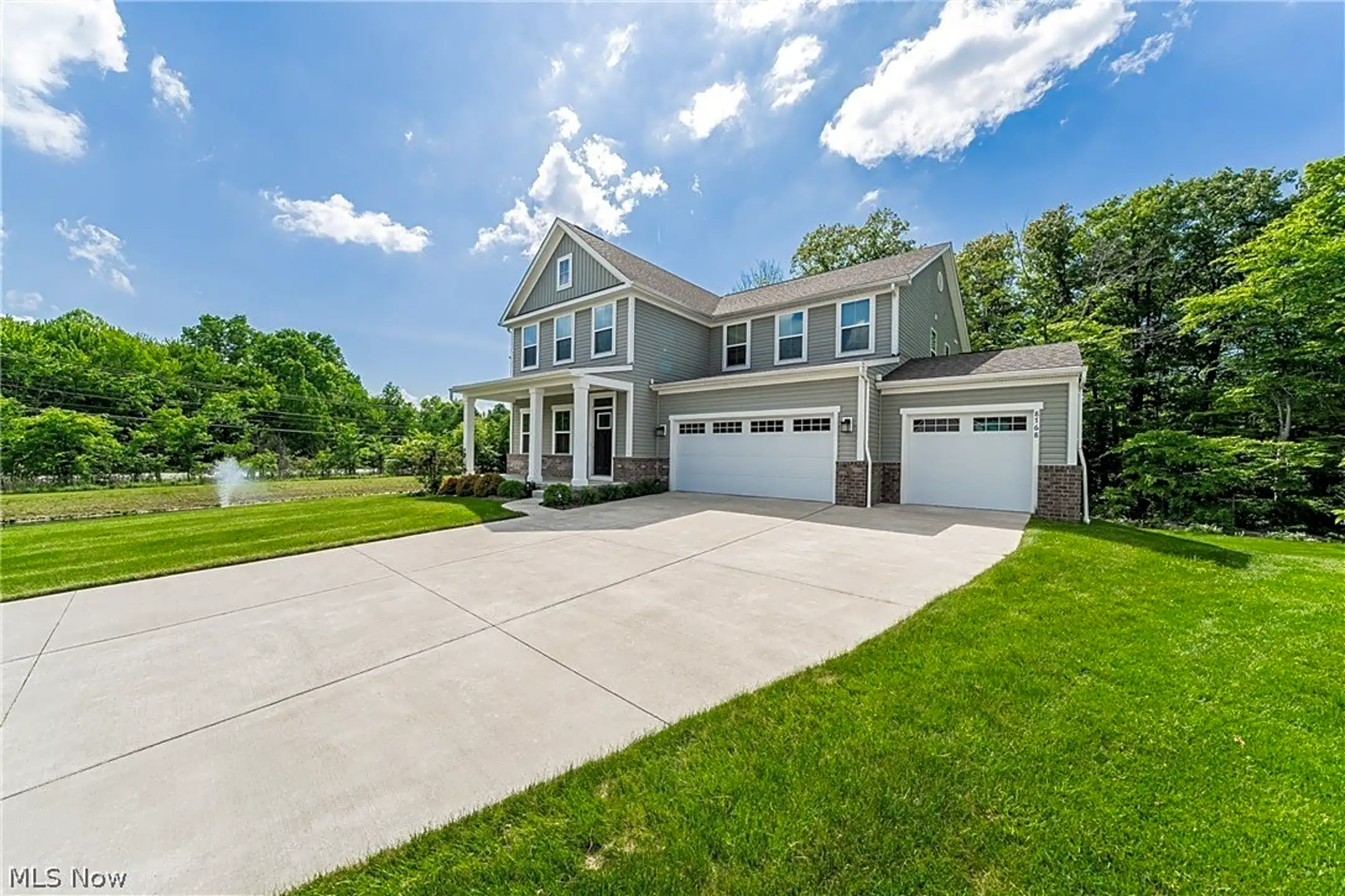 8768 Merryvale Dr Twinsburg, OH Houses for Rent Rent.