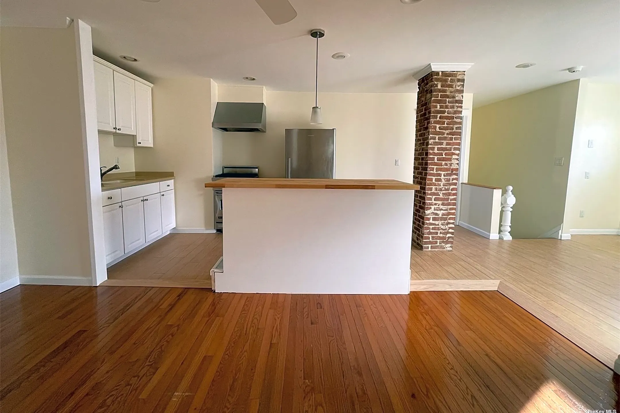 19 Smith St Greenlawn, NY Houses for Rent Rent.