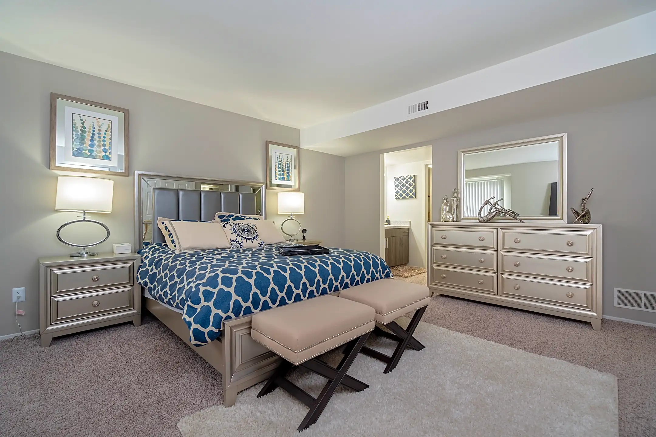 Diamond Forest Farmington Hills, MI 48335