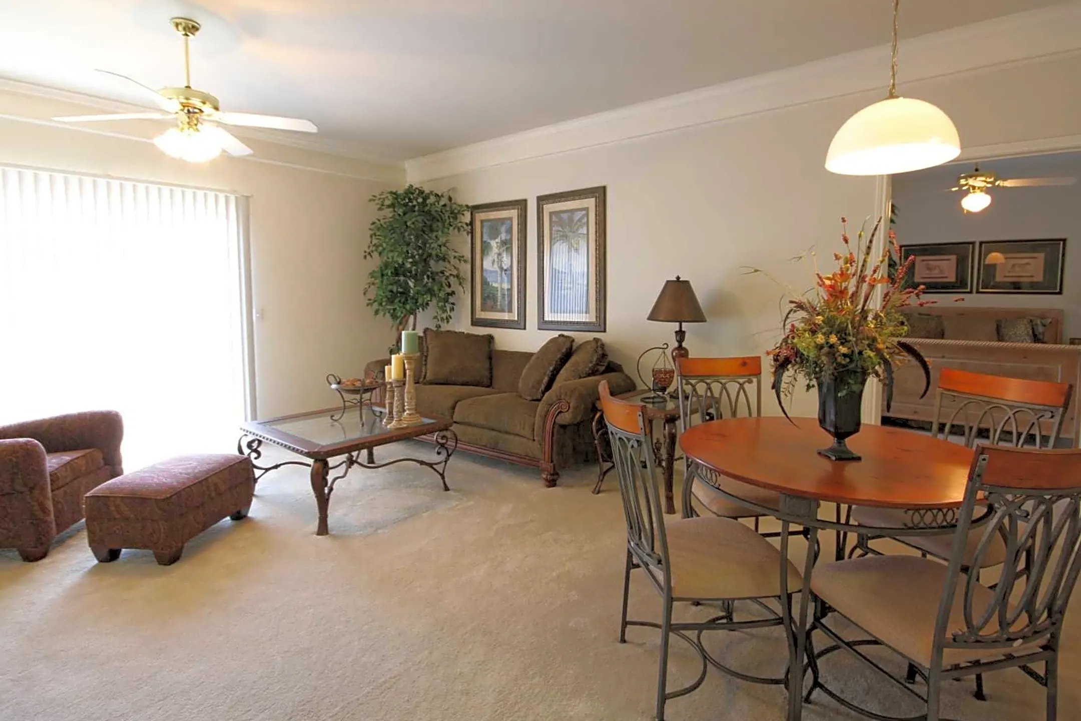 Meadow Parc - 4811 Duncanville Rd | Dallas, TX Apartments for Rent | Rent.