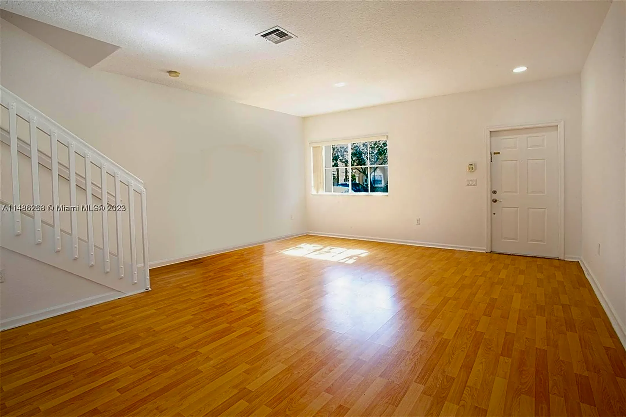 8357 SW 25th Ct 101 Townhomes Miramar, FL 33025